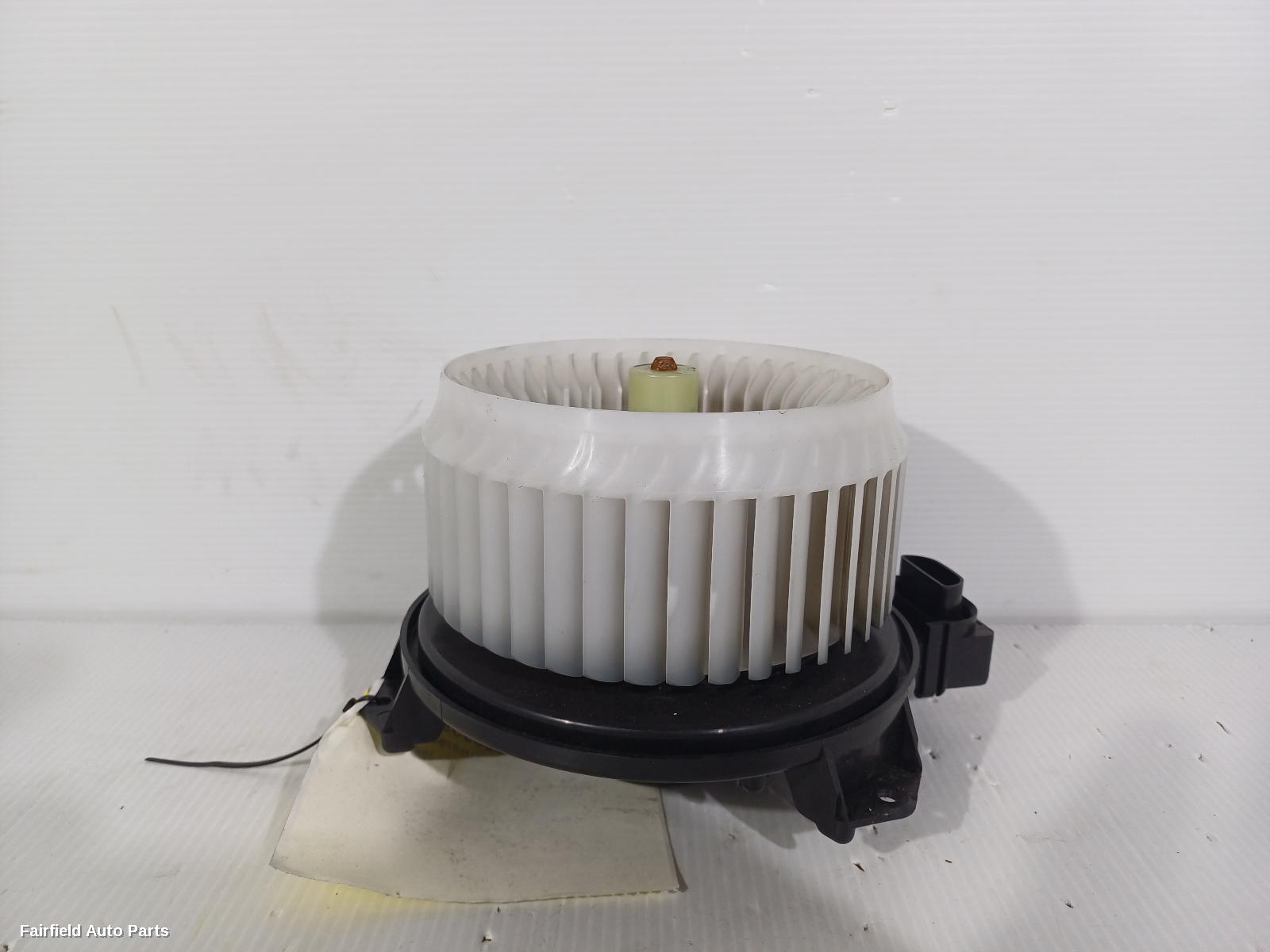 2011-2019 Toyota Yaris Heater Fan Motor