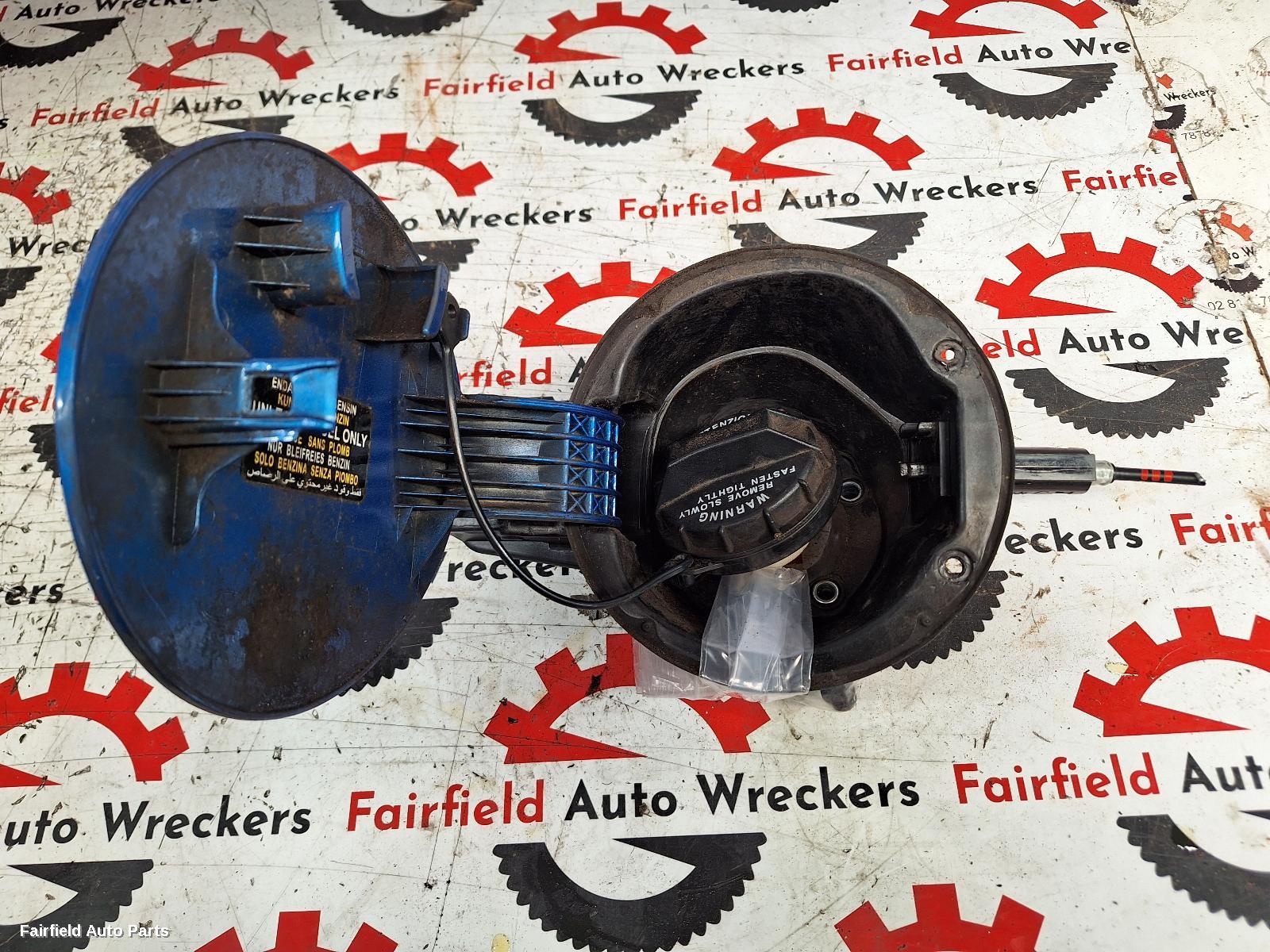 2007-2012 Hyundai I30 Fuel Door   Filler