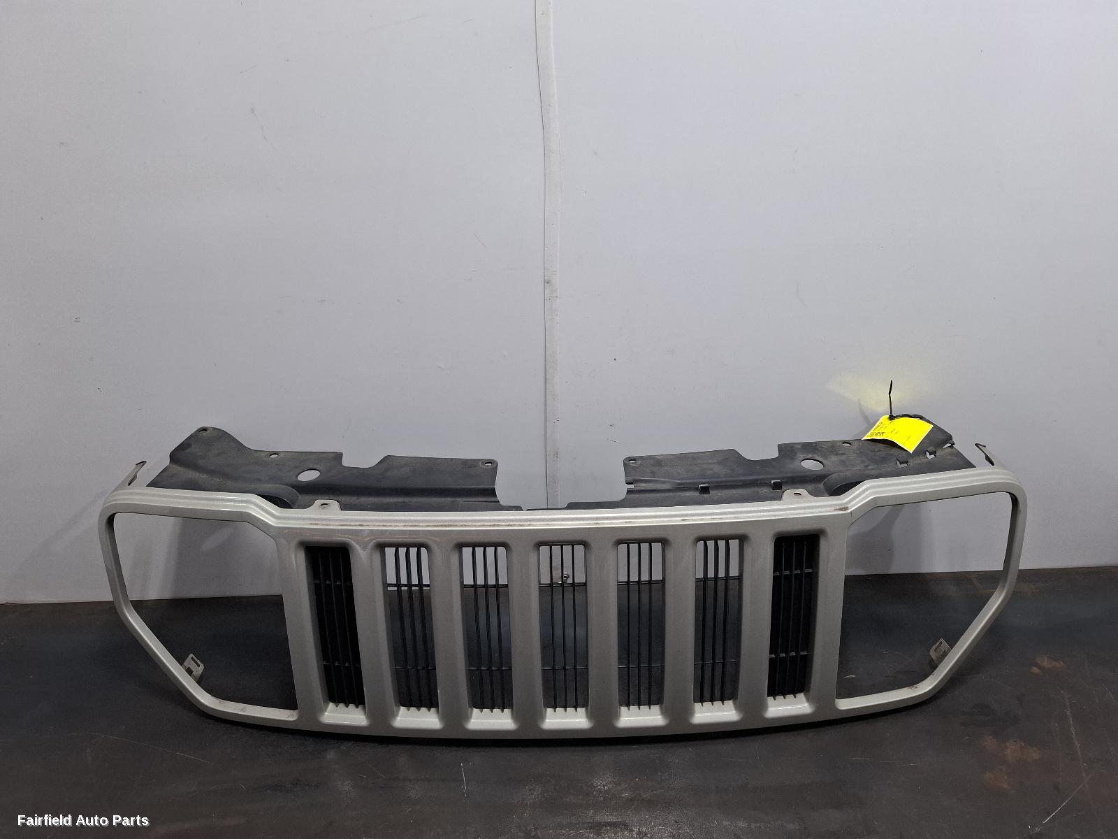 2008-2012 Jeep Cherokee Grille