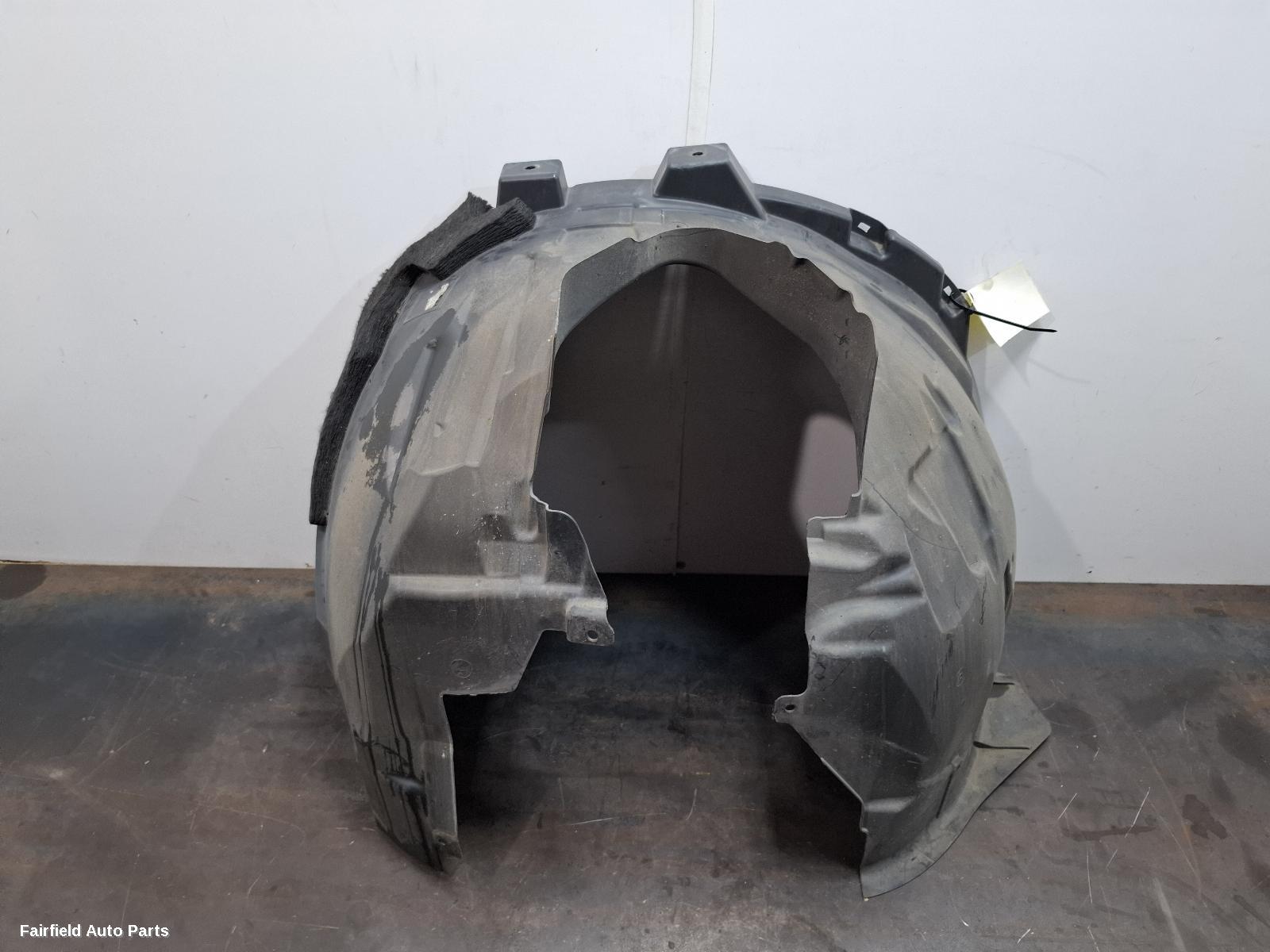 2015-2026 Volvo Xc90 Right Guard Liner