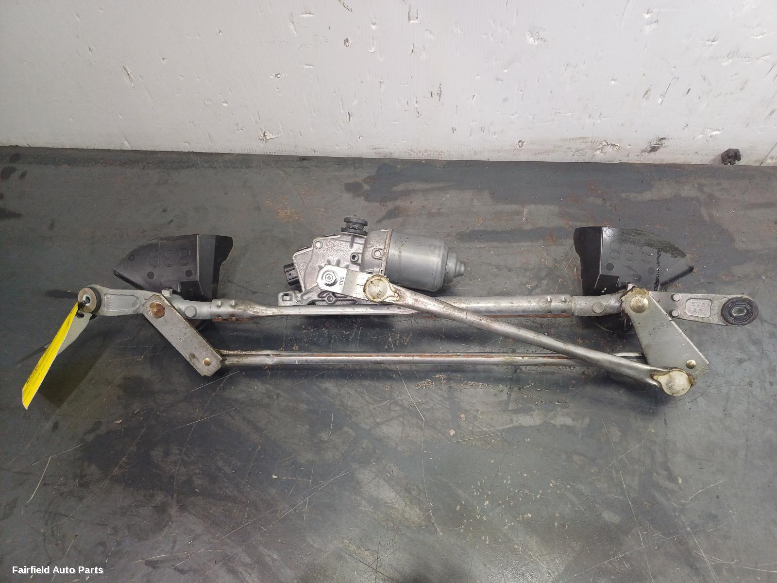 2012-2021 Mitsubishi Outlander Wiper Motor