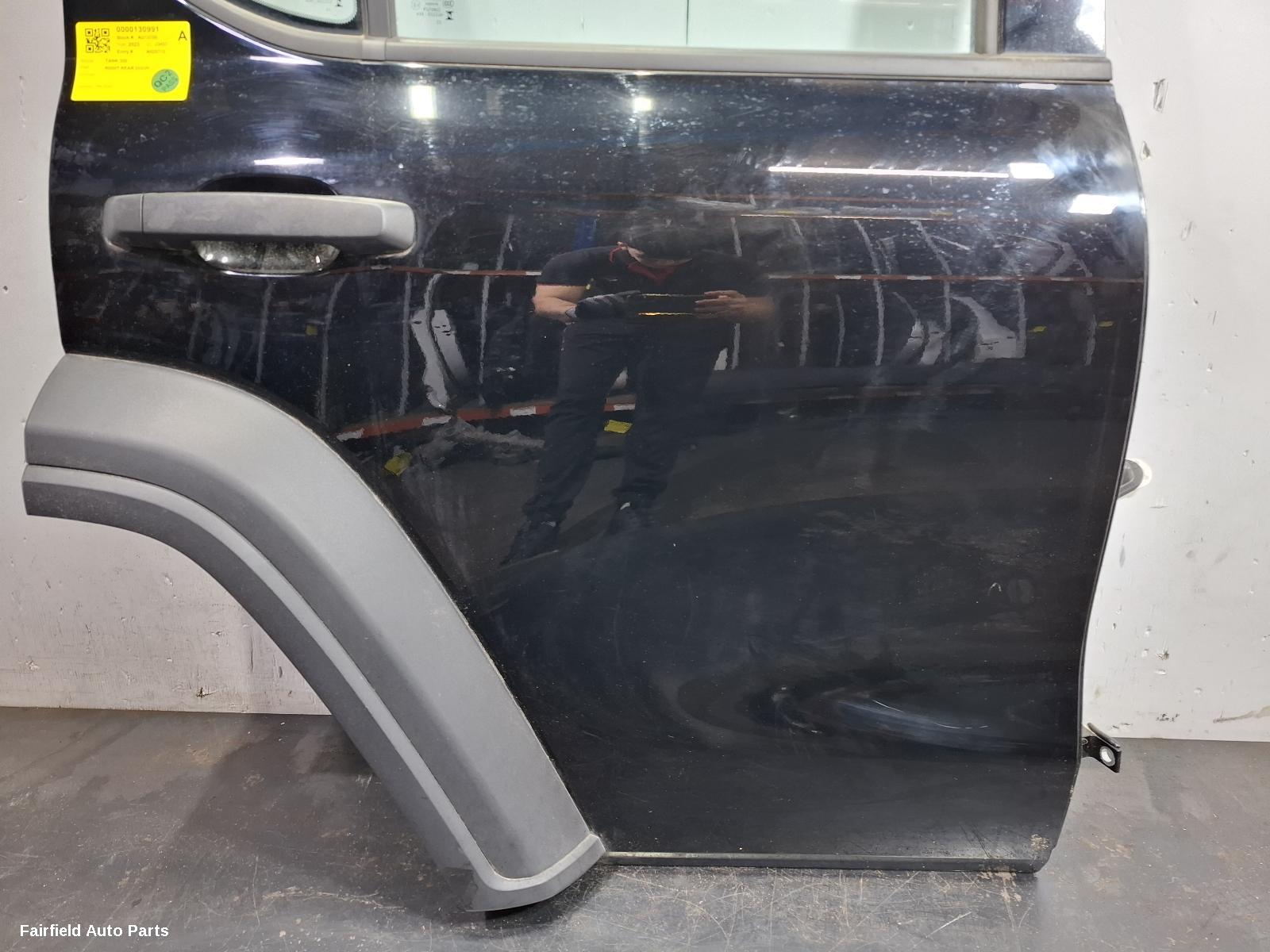 2022-2026 Great Wall Tank 300 Right Rear Door Sliding