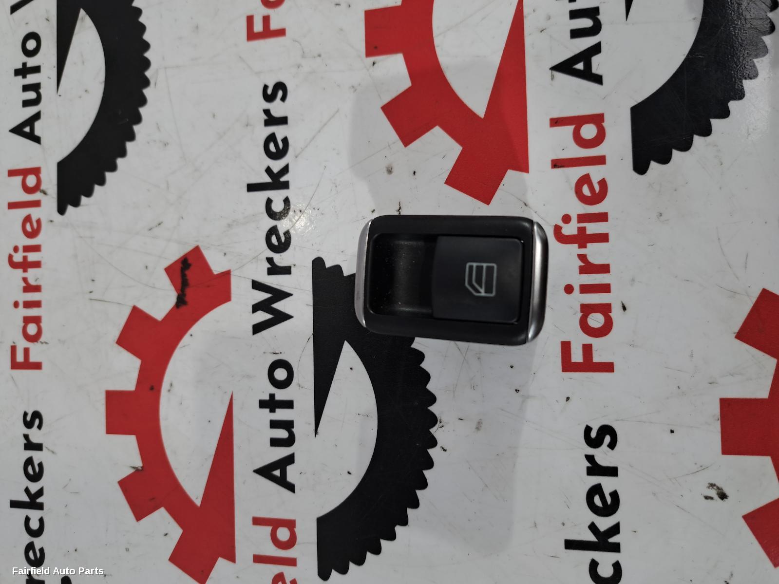 2011-2014 Mercedes C Class Pwr Dr Wind Switch