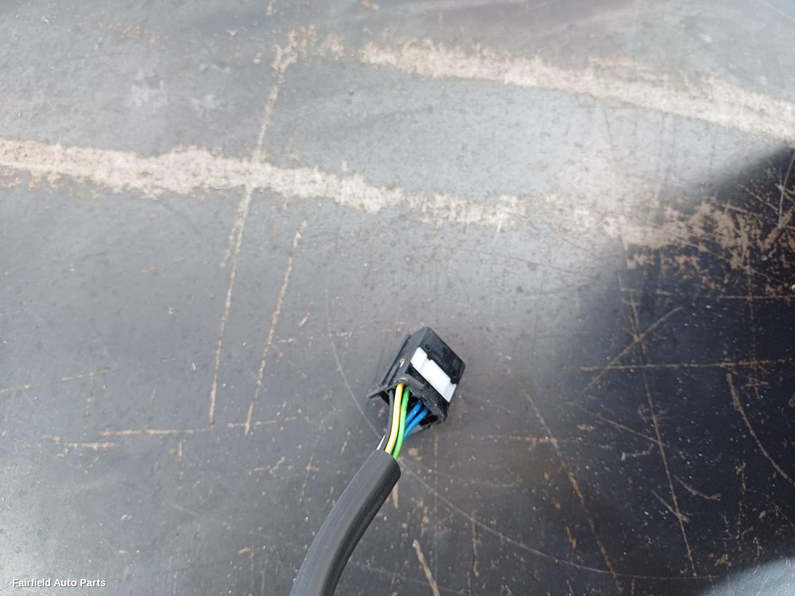 2013-2016 Renault Clio Left Door Mirror