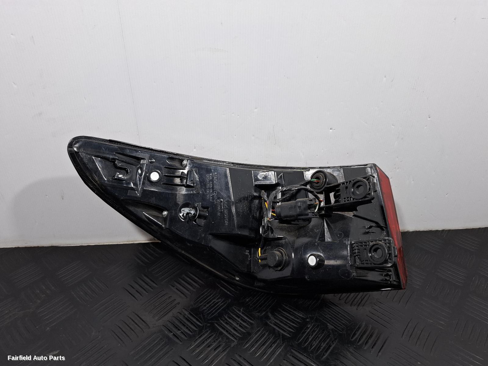 2020-2024 Mg Zs Right Taillight
