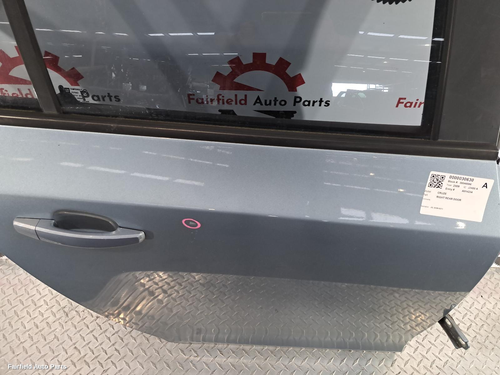 2009-2011 Holden Cruze Right Rear Door Sliding