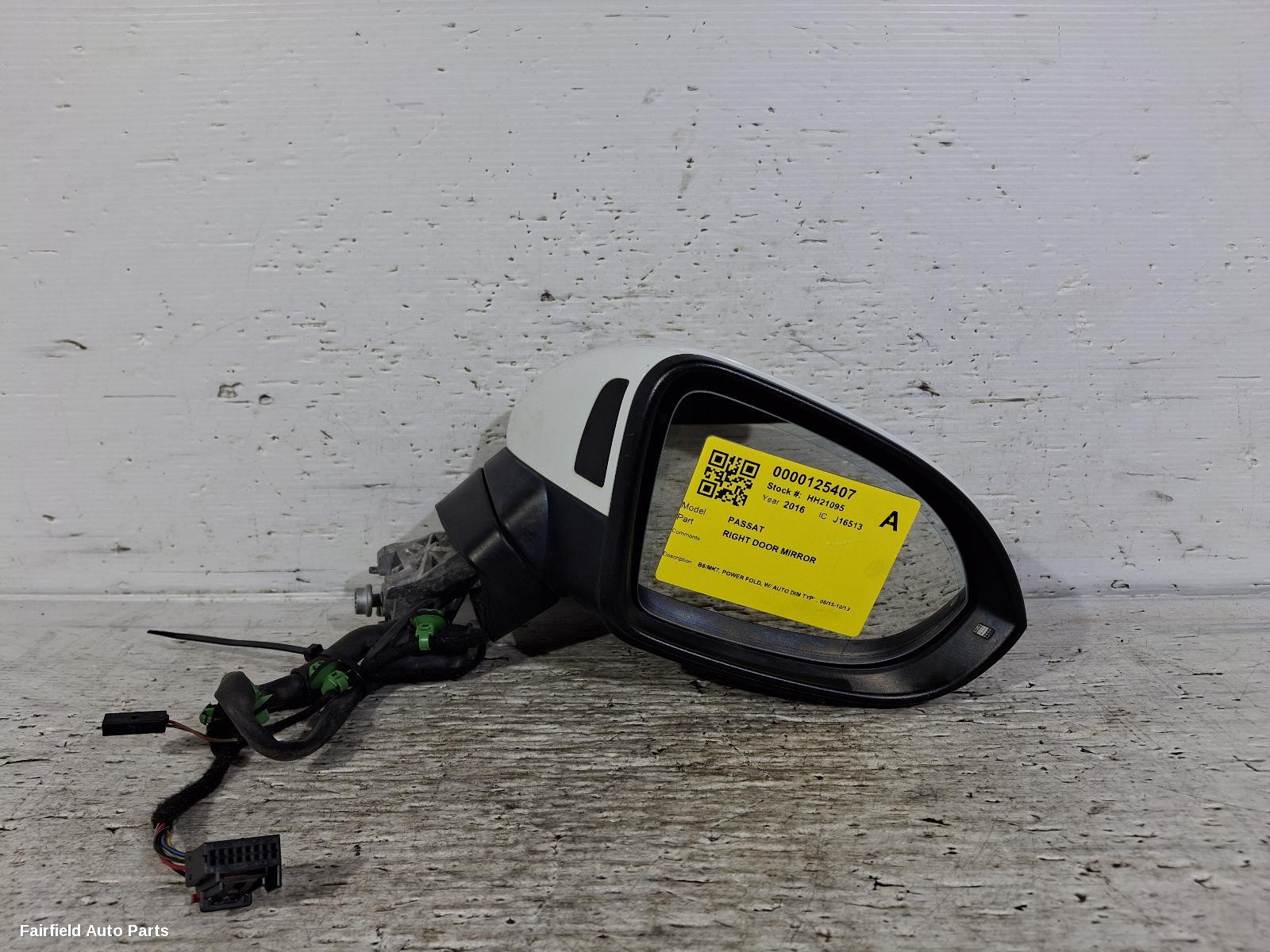 2015-2019 Volkswagen Passat Right Door Mirror