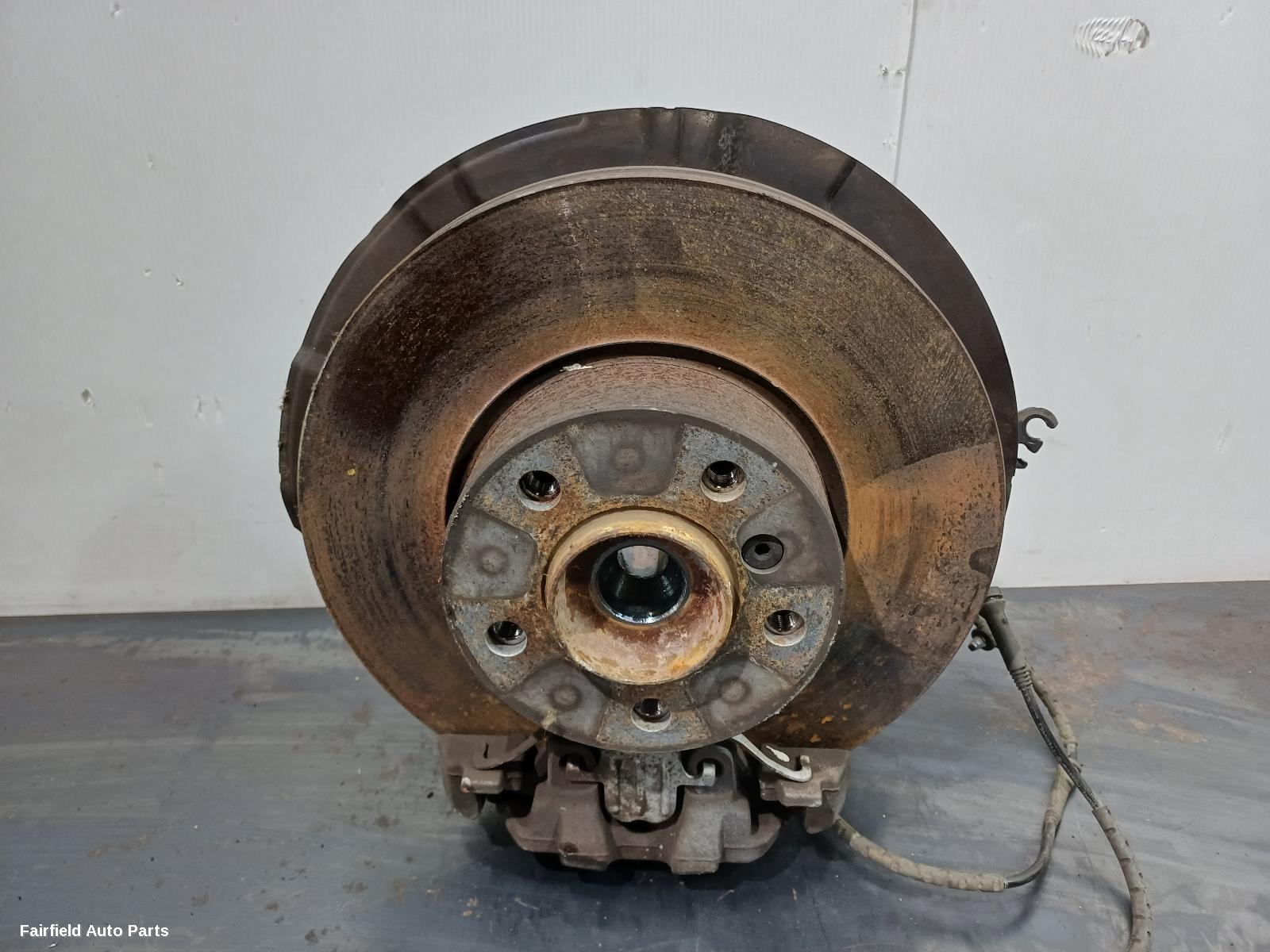 2010-2015 Bmw X1 Left Front Hub Assembly