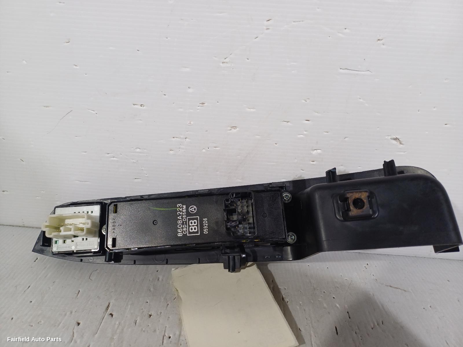 2009-2012 Mitsubishi Outlander Pwr Dr Wind Switch