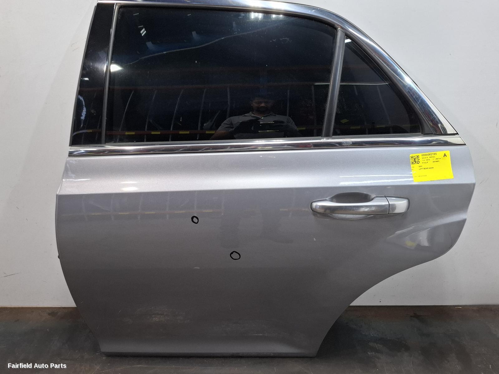 2011-2021 Chrysler 300c Left Rear Door Sliding