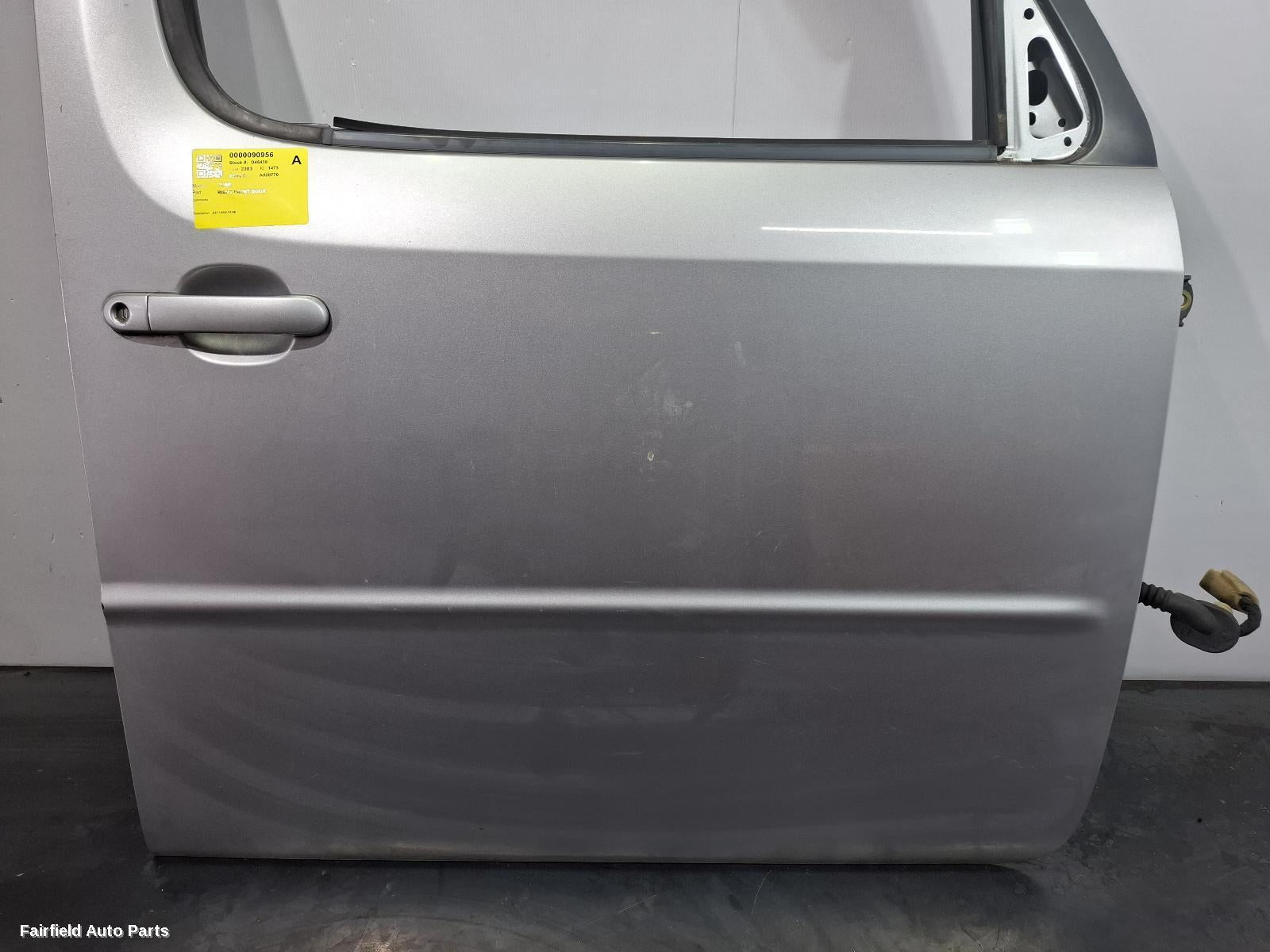 2002-2008 Nissan Cube Right Front Door