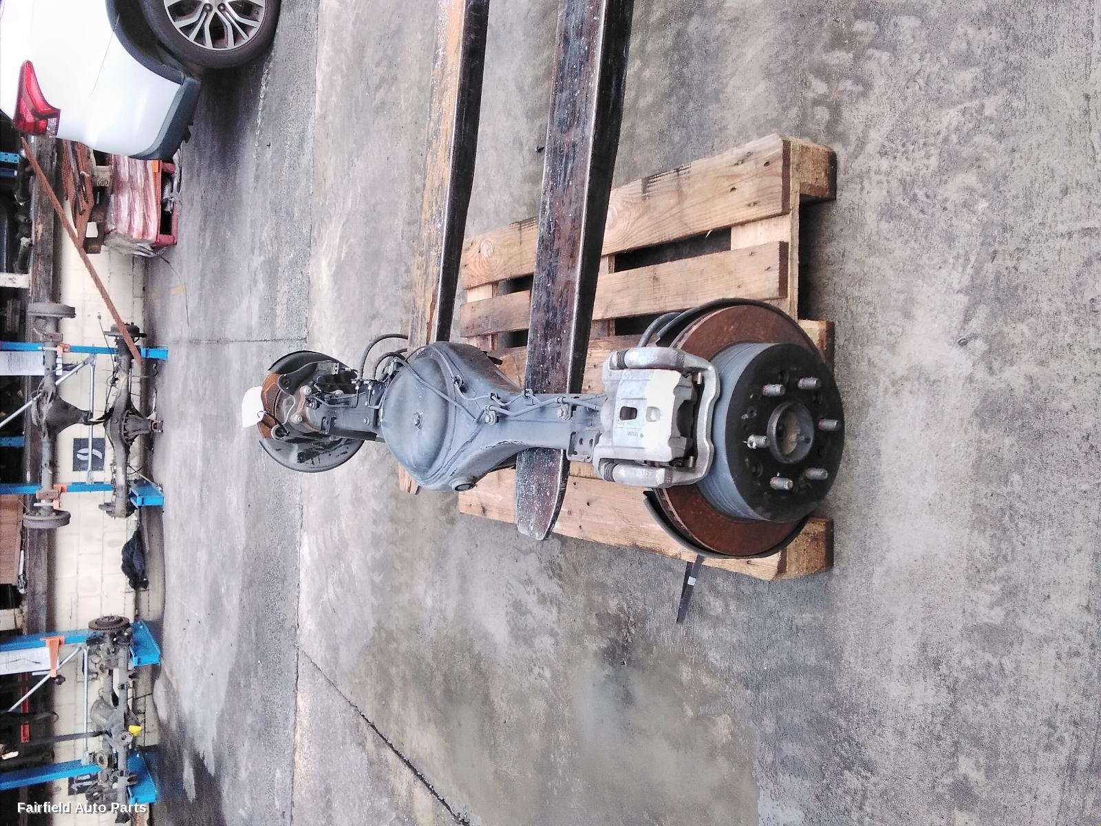 2019-2021 Toyota Hiace Rear Diff Assembly