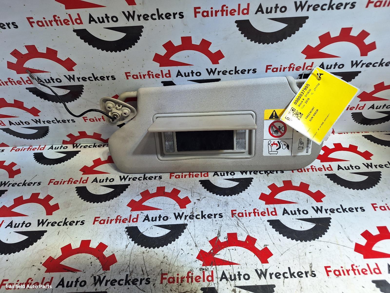 2013-2017 Fiat Freemont Sunvisor