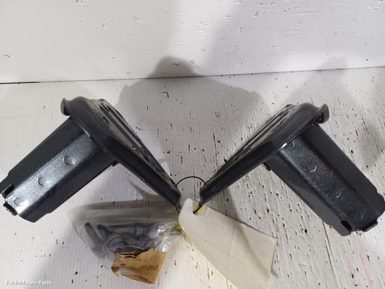2006-2016 Toyota Yaris R Bar Bracket Reinfo