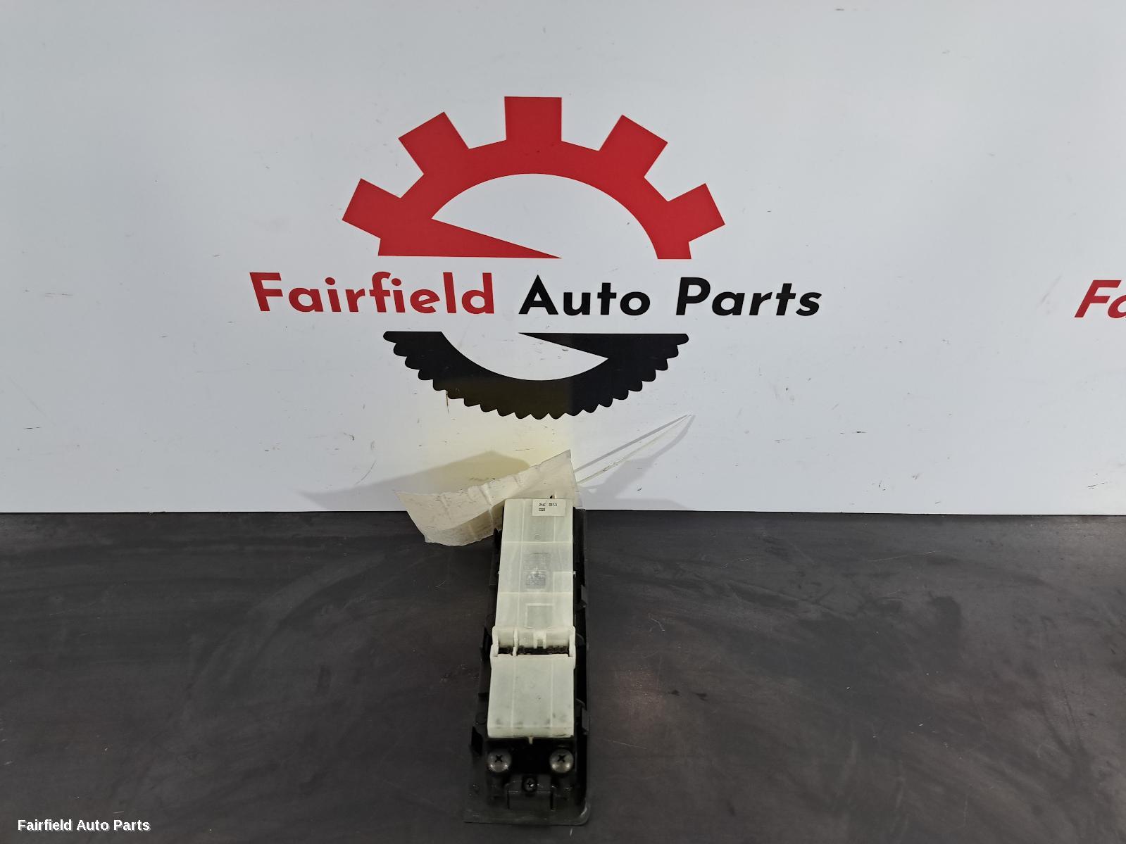 2005-2015 Nissan Navara Pwr Dr Wind Switch