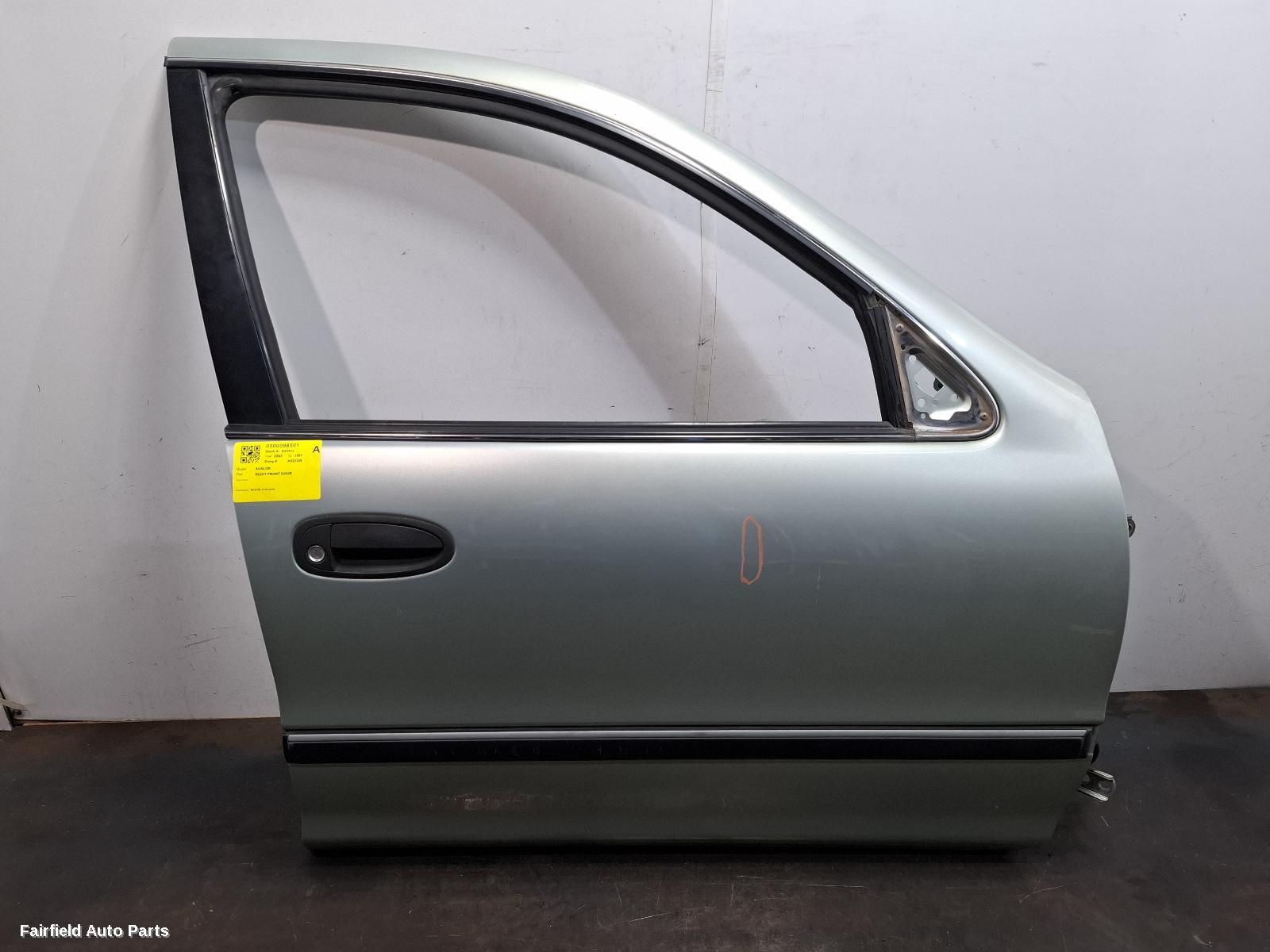 2000-2005 Toyota Avalon Right Front Door