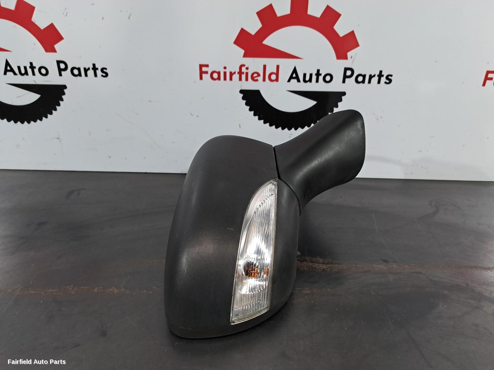2013-2016 Renault Clio Right Door Mirror