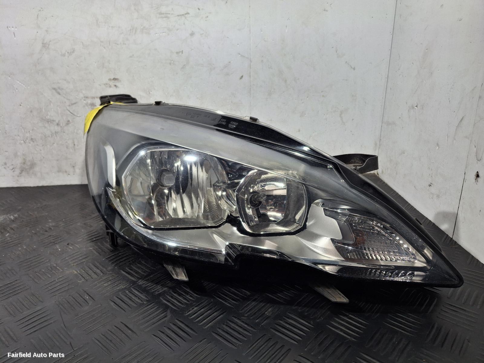 2014-2017 Peugeot 308 Right Headlamp