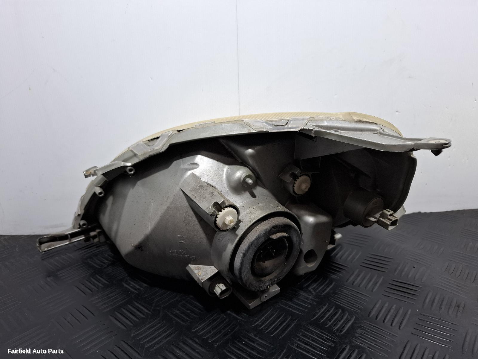 1999-2002 Toyota Echo Right Headlamp