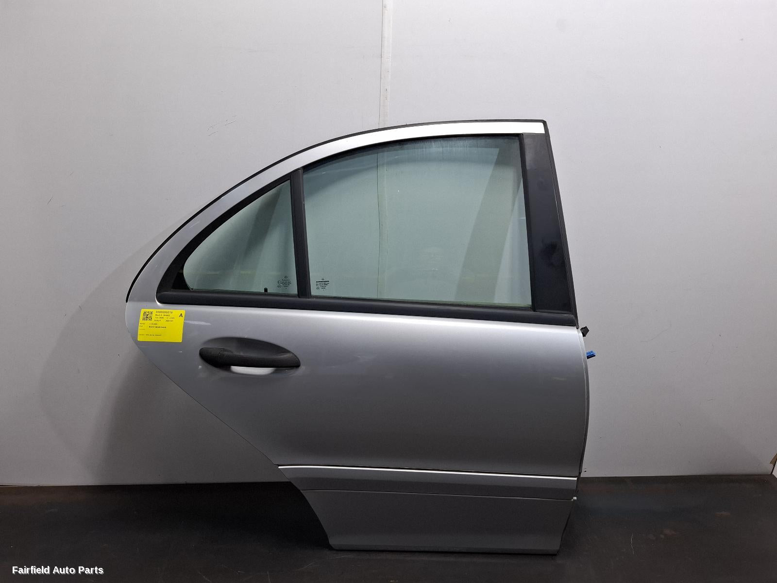 2000-2007 Mercedes C Class Right Rear Door Sliding