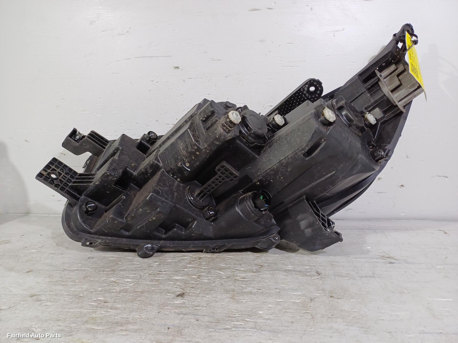 2020-2026 Ldv Deliver 9 Right Headlamp
