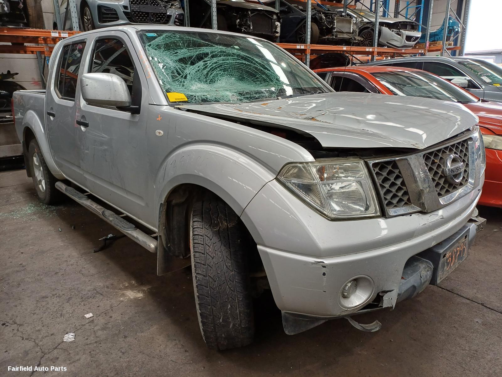 2010-2015 Nissan Navara Right Rear Door Sliding