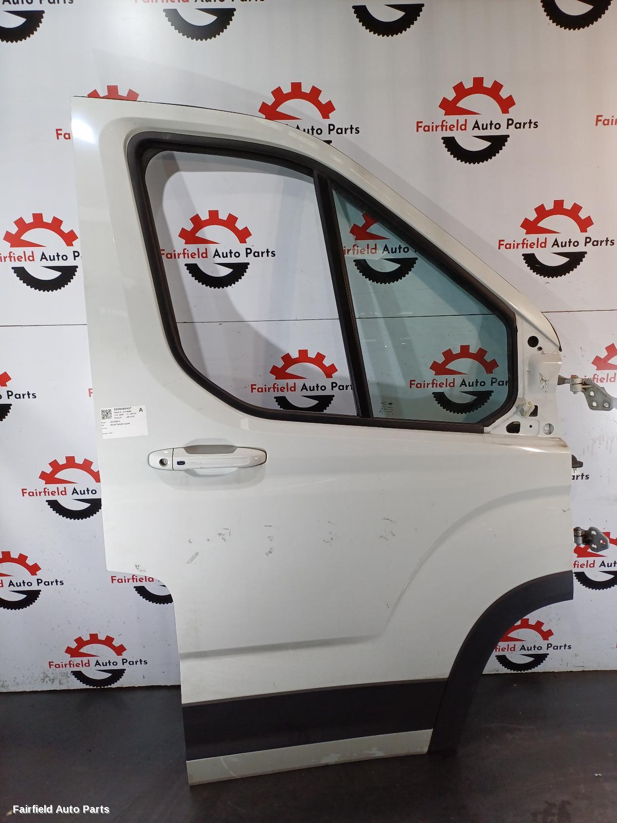 2020-2026 Ldv Deliver 9 Right Front Door