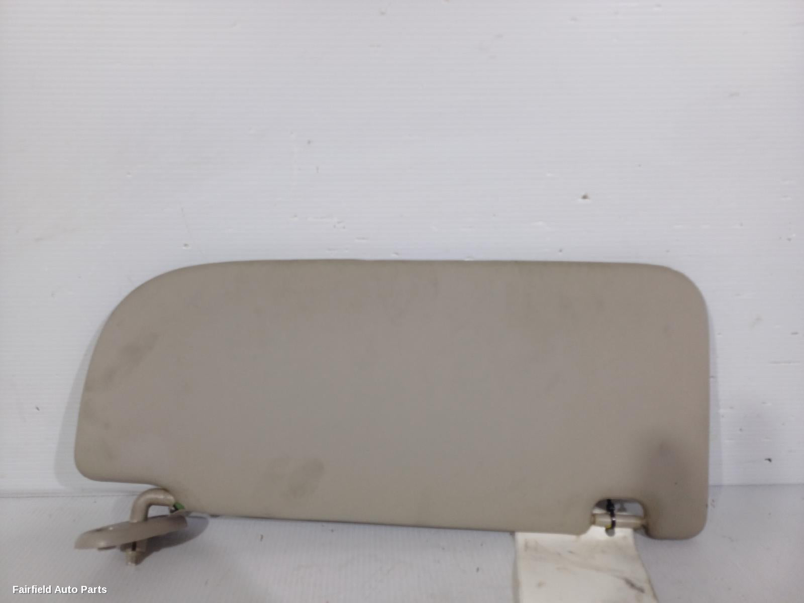 2012-2020 Holden Colorado Sunvisor