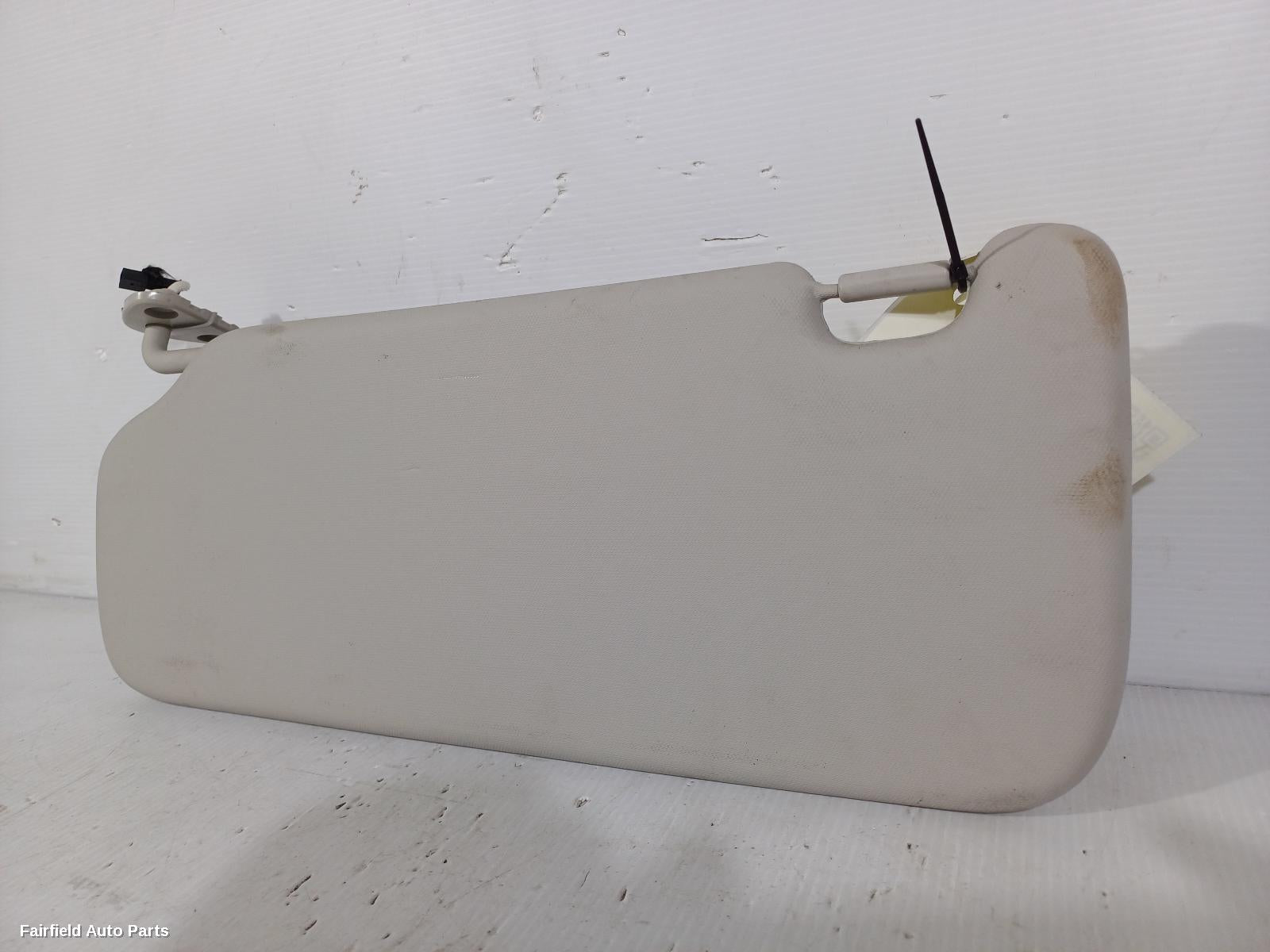 2022-2026 Great Wall Tank 300 Sunvisor