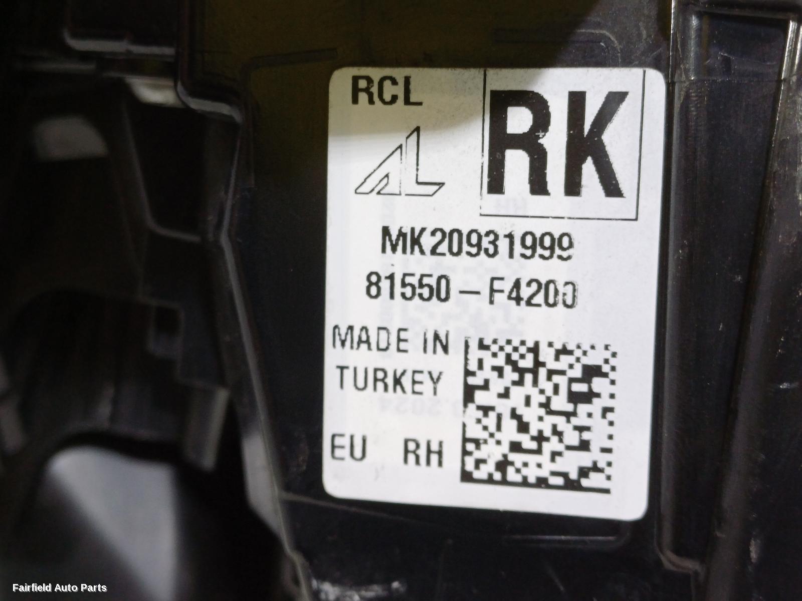 2023-2025 Toyota C-hr Right Taillight