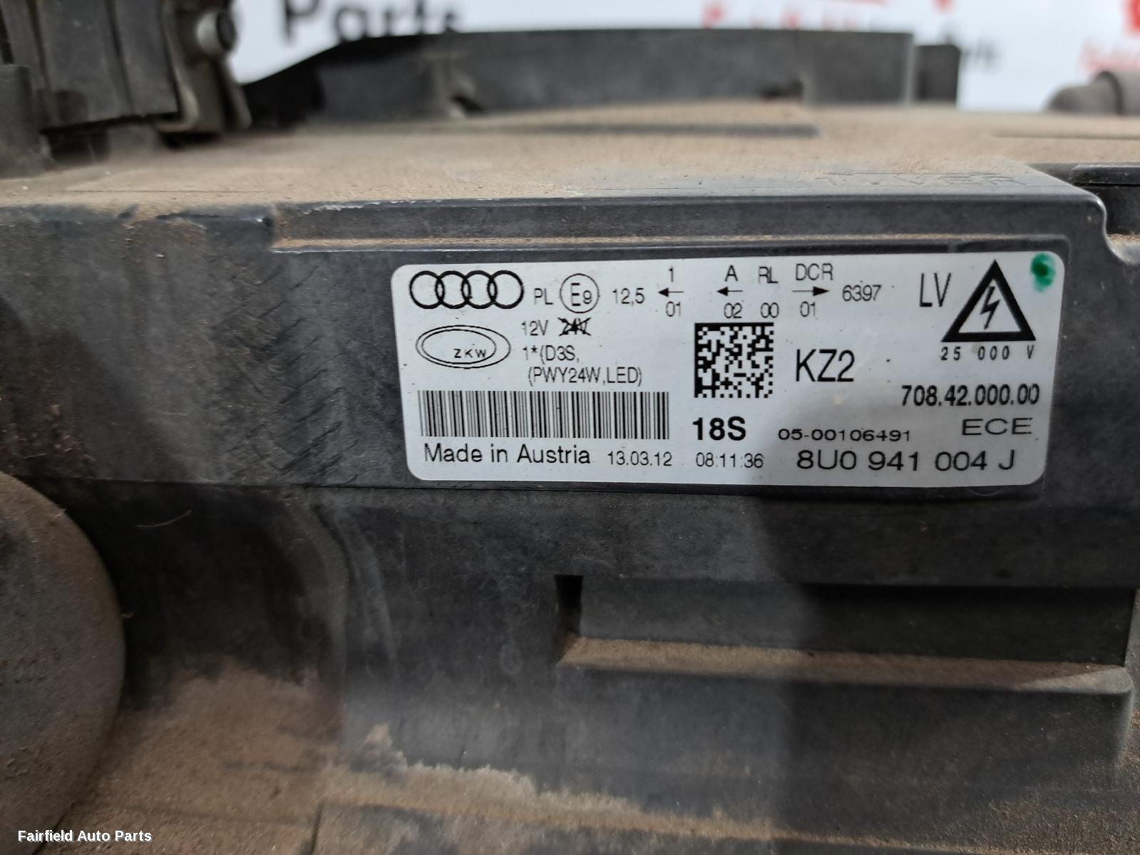 2012-2014 Audi Q3 Right Headlamp