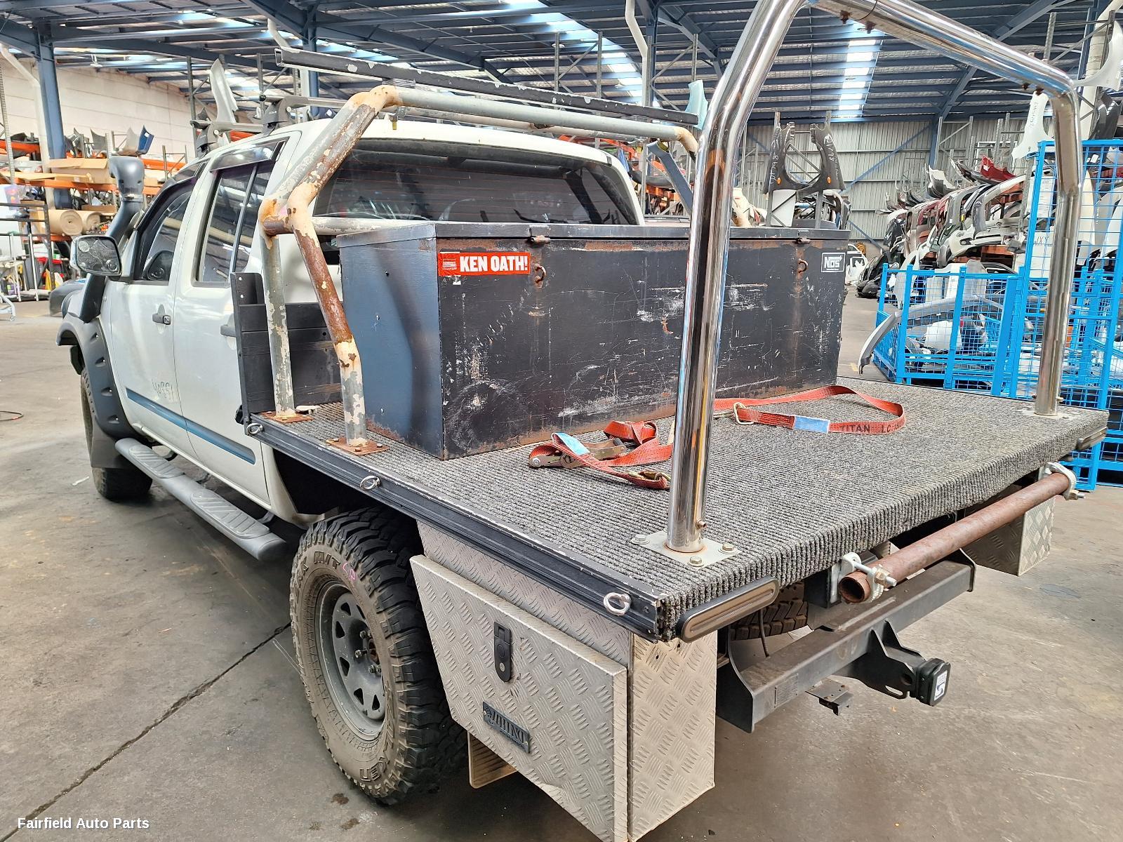 2005-2015 Nissan Navara Left Rear Door Sliding