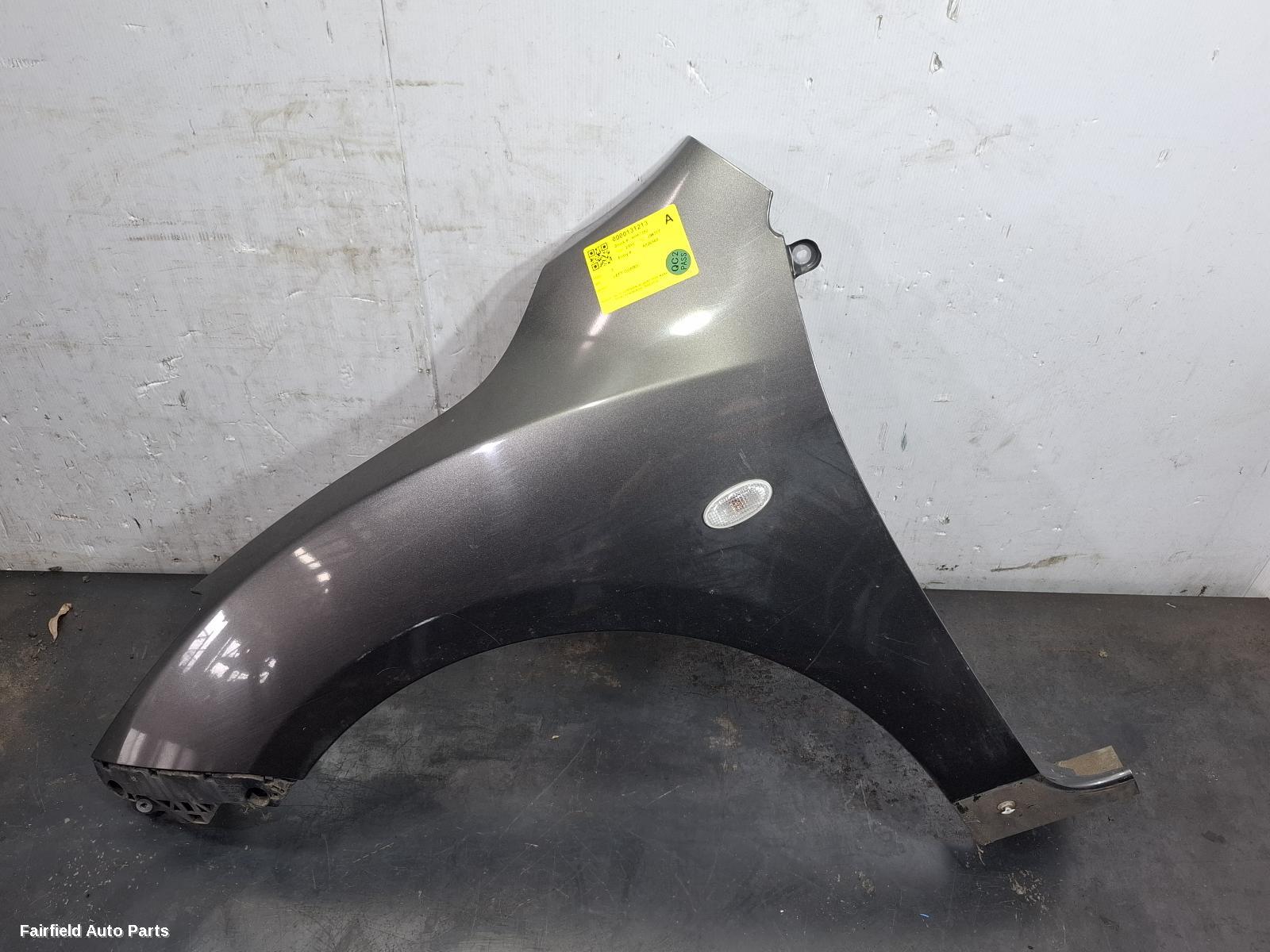 2009-2013 Mazda 3 Left Guard