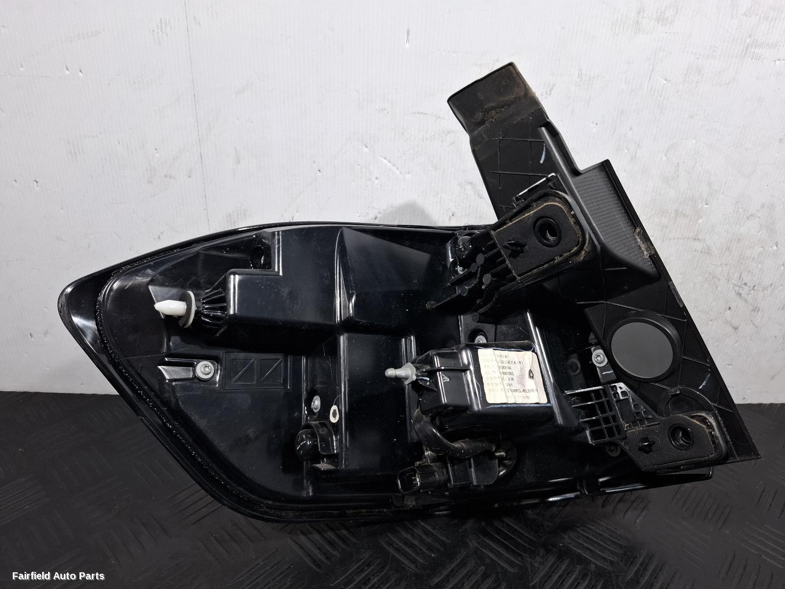 2024-2025 Ldv D90 Right Taillight