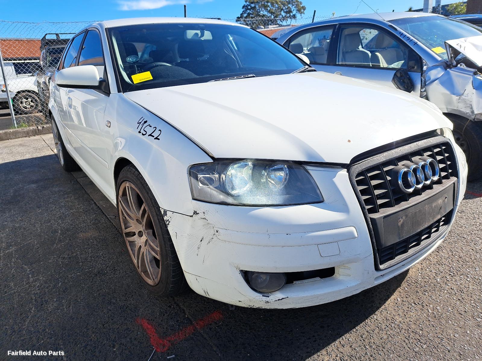 2004-2013 Audi A3 Right Rear Door Sliding