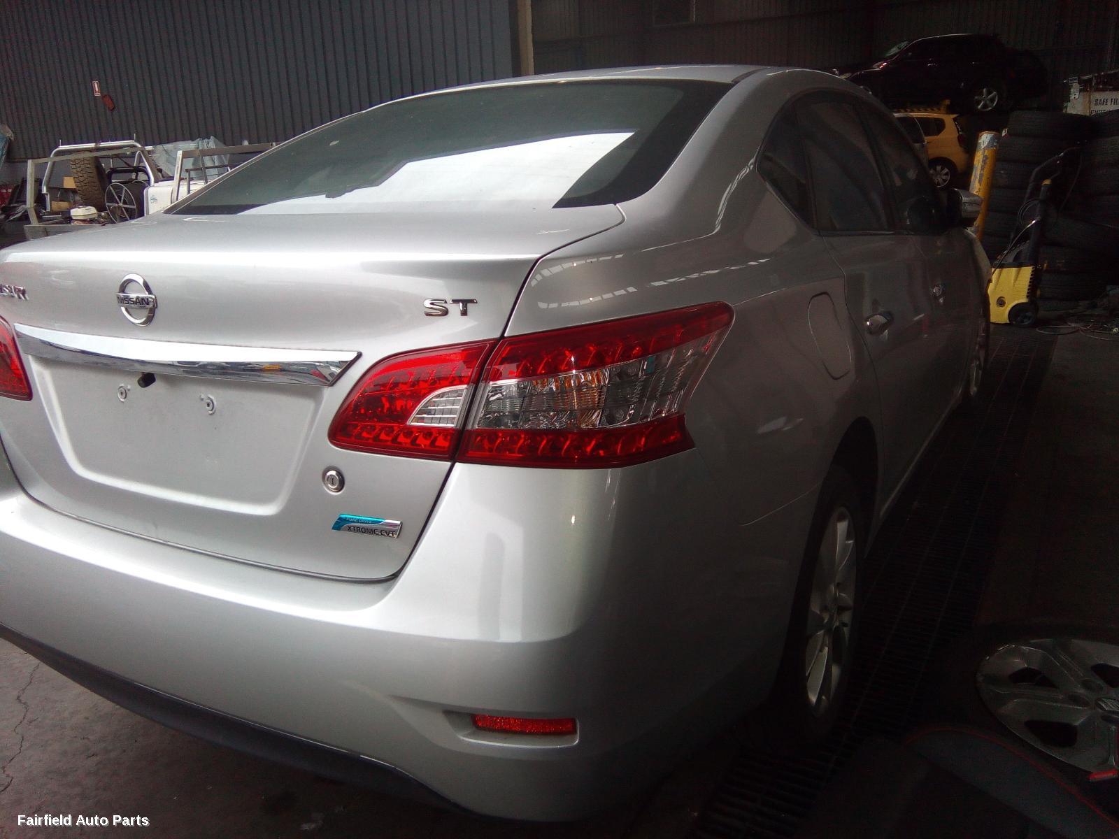 2012-2017 Nissan Pulsar Right Door Mirror