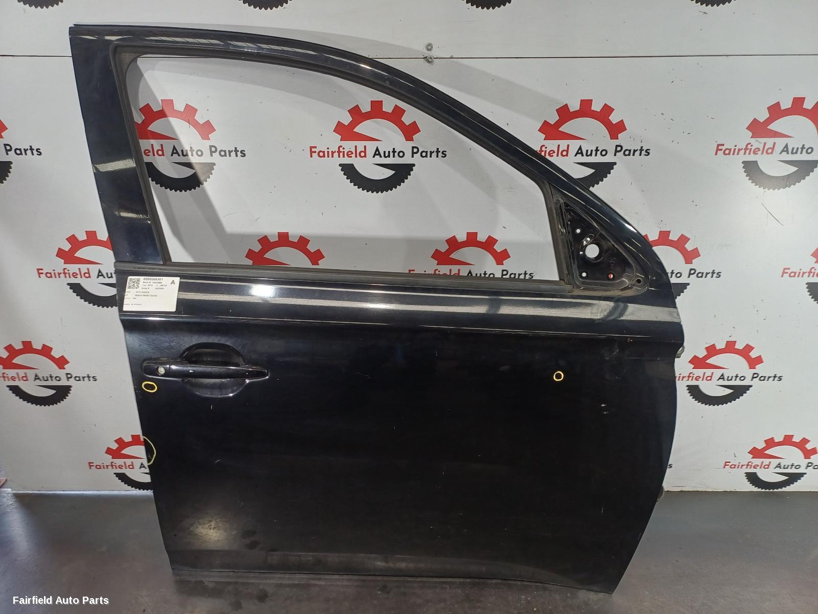 2012-2015 Mitsubishi Outlander Right Front Door