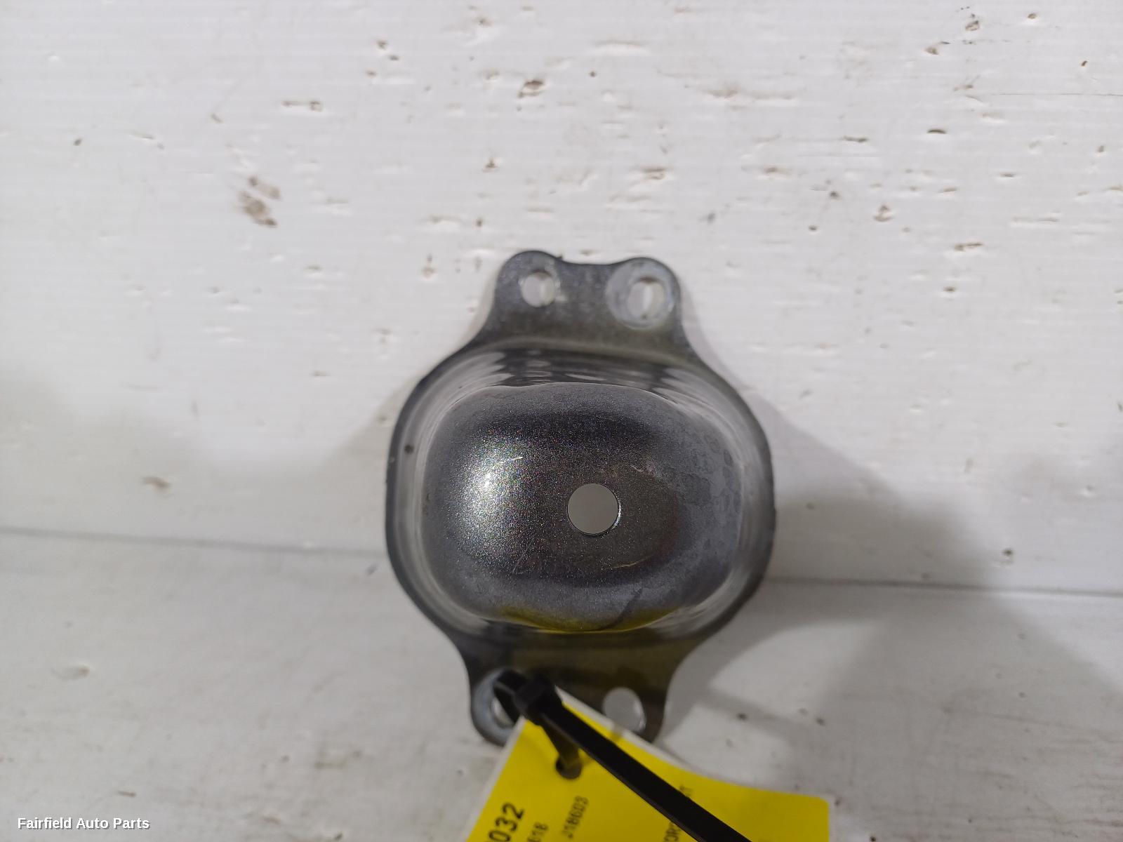 2012-2020 Nissan Note R Bar Bracket Reinfo