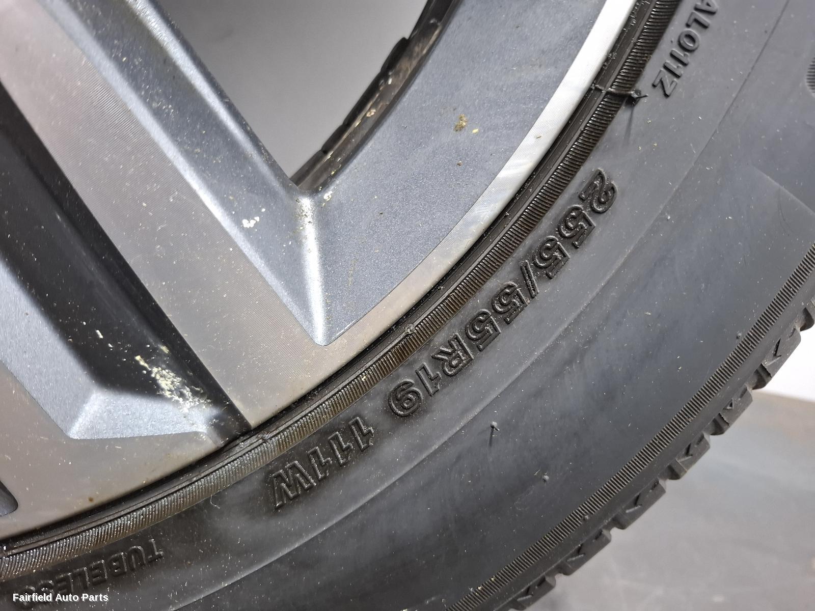 2017-2024 Ldv D90 Wheel Mag