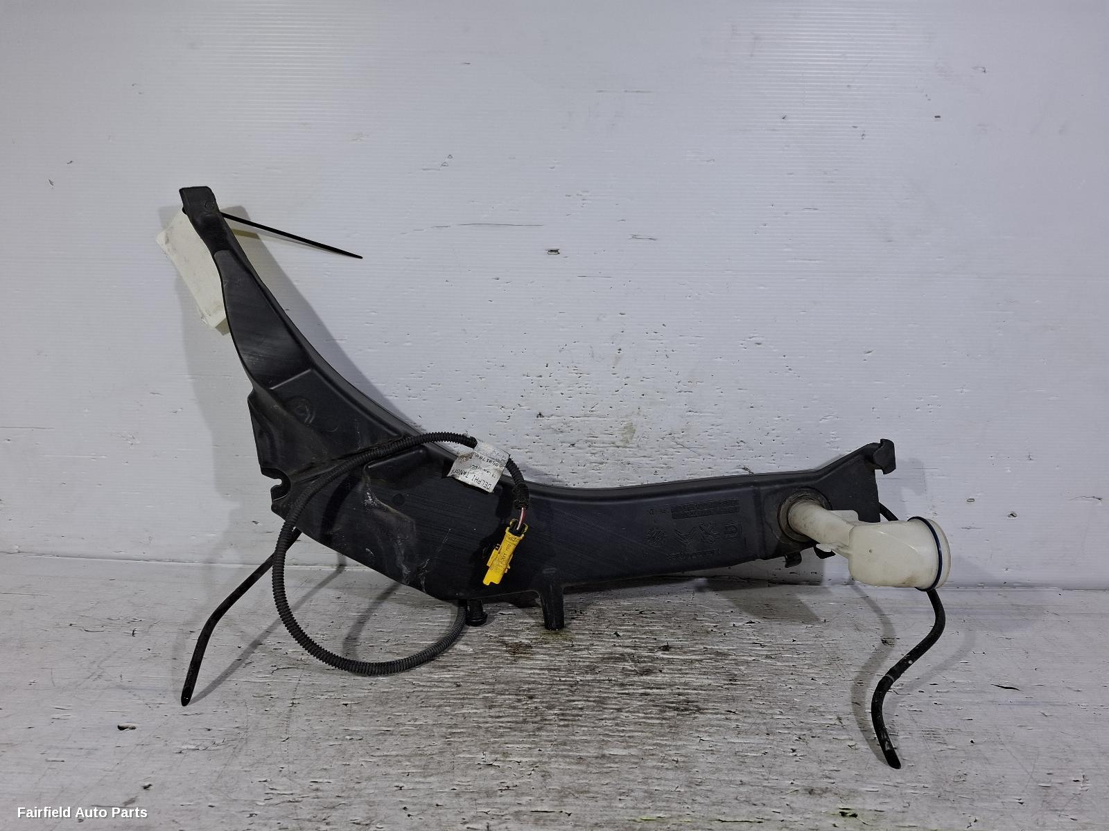 2014-2021 Peugeot 308 Washer Bottle