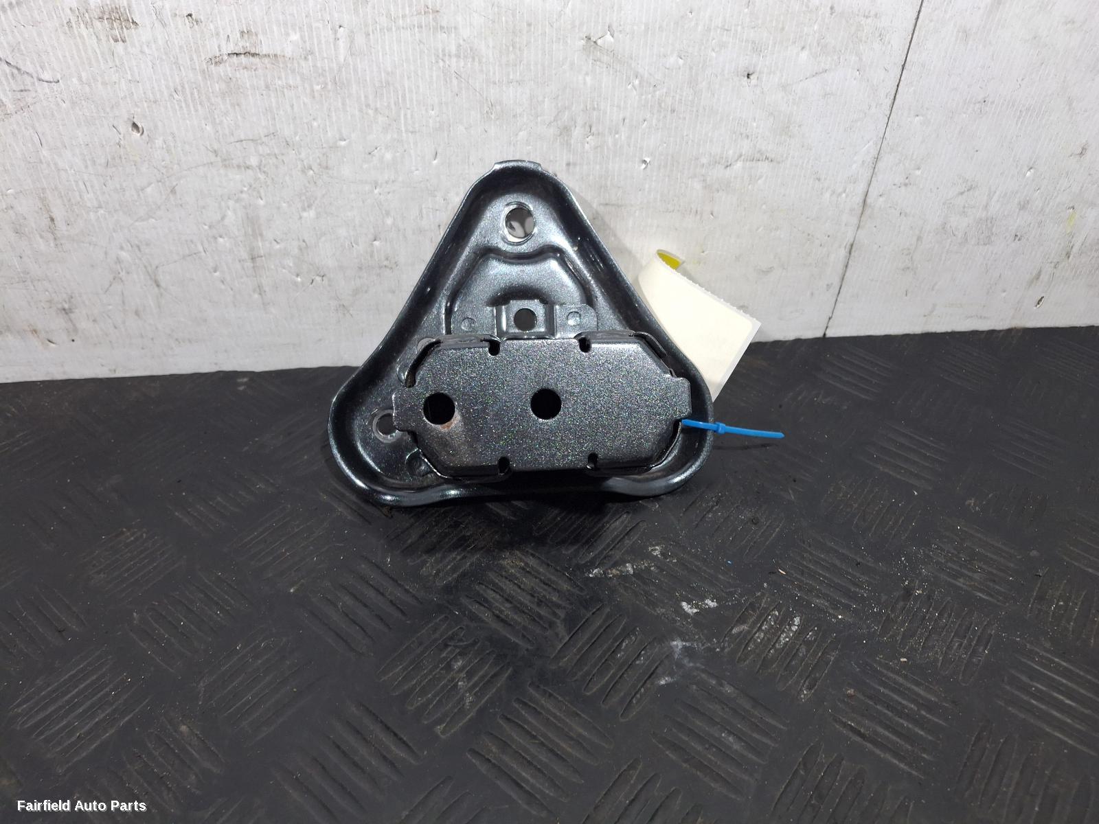 2006-2016 Toyota Yaris R Bar Bracket Reinfo