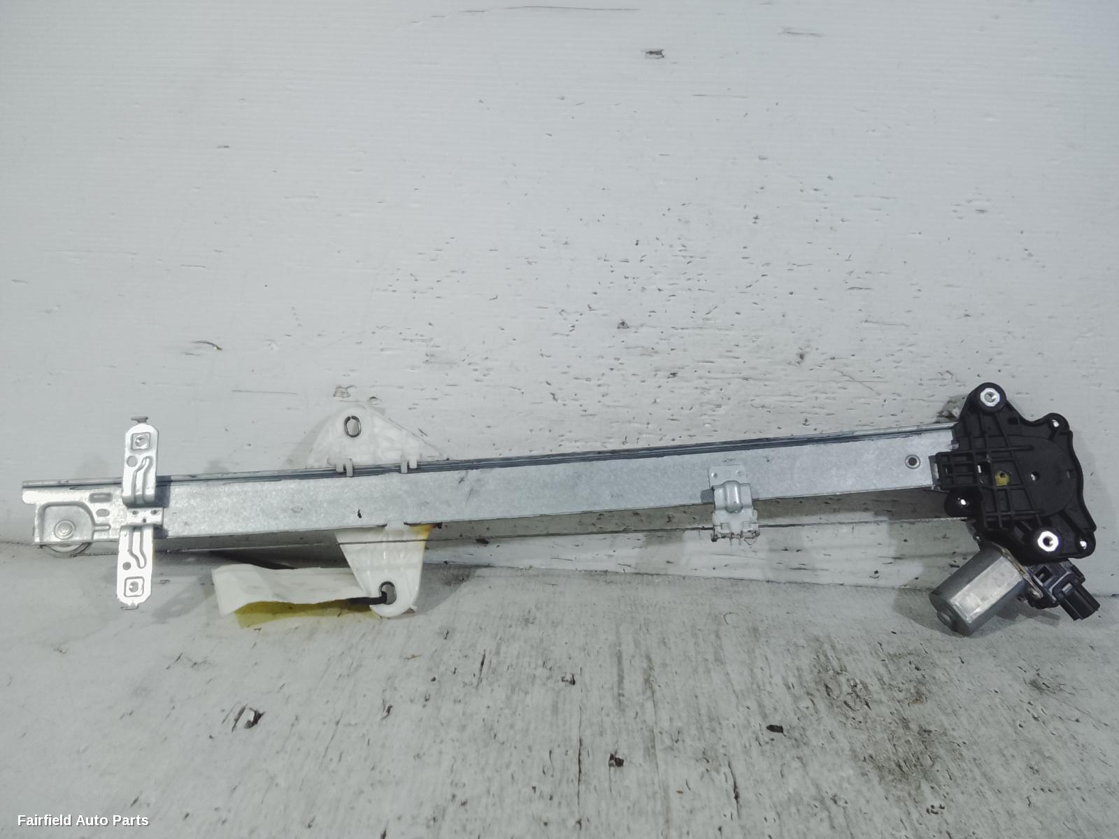 2014-2017 Honda Odyssey Right Front Window Reg Motor