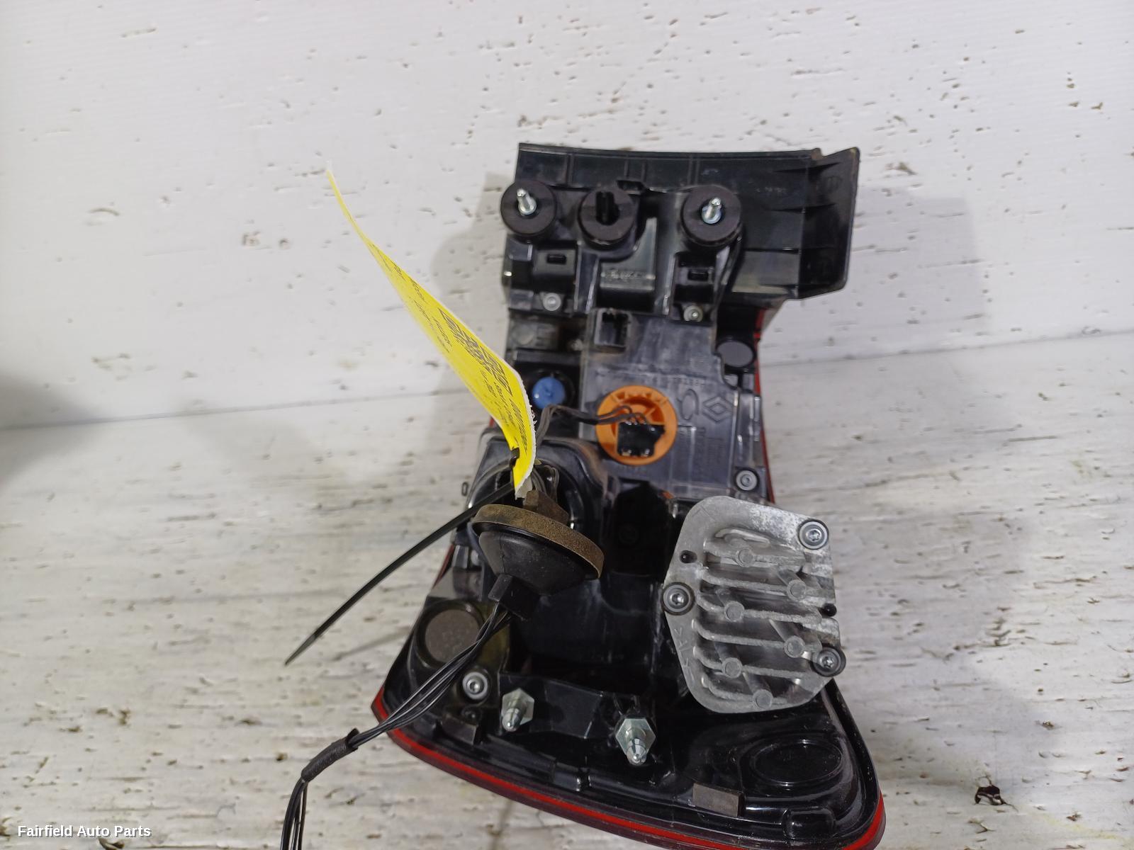2016-2023 Renault Kaleos Left Taillight