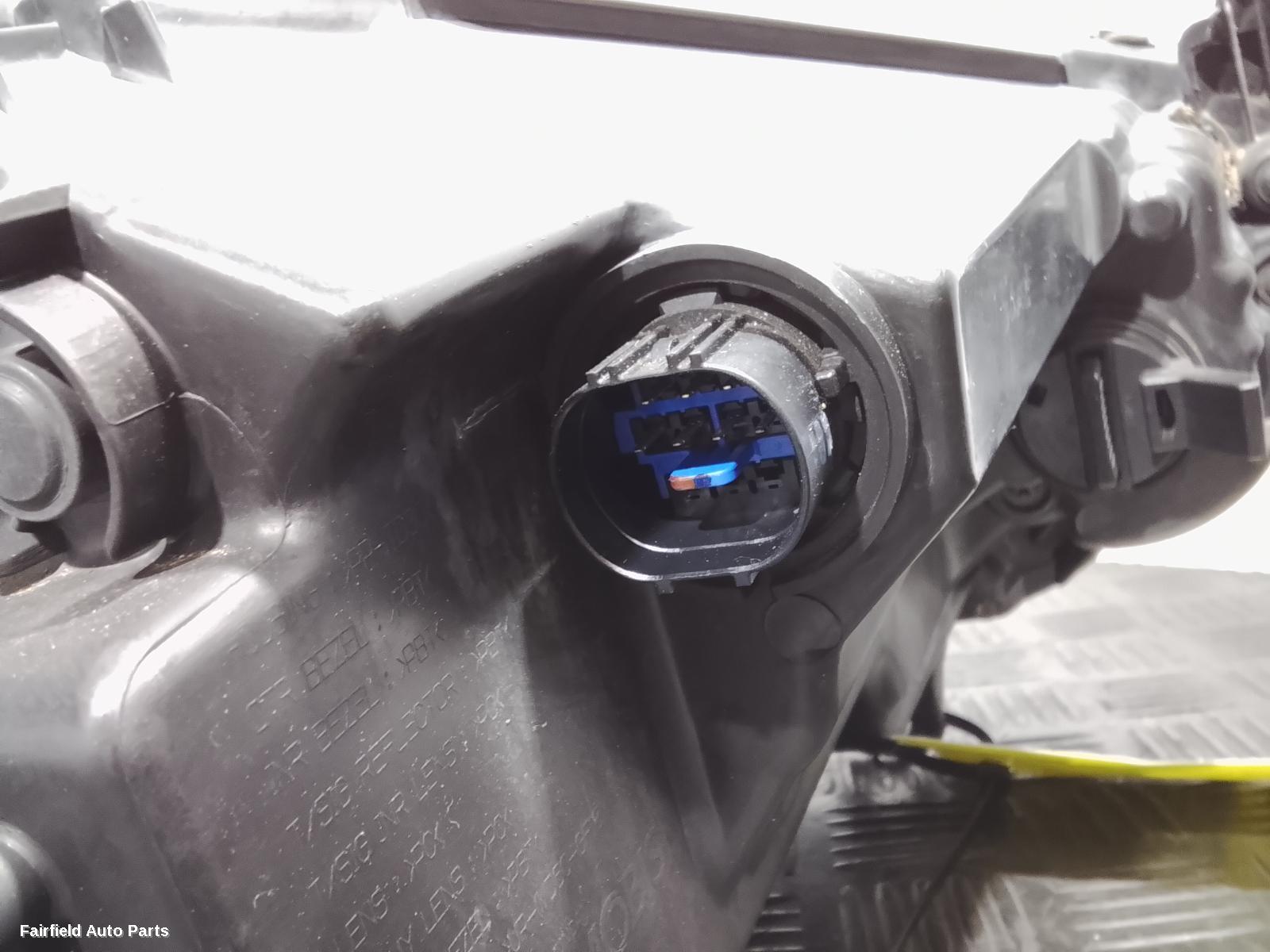 2014-2019 Hyundai Accent Left Headlamp