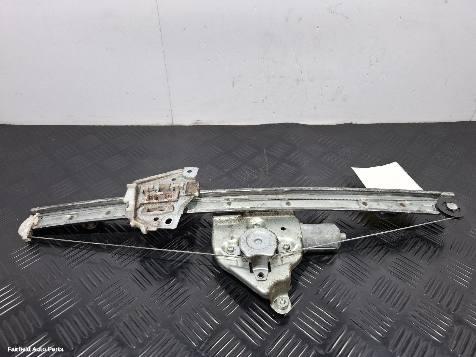 2005-2018 Suzuki Vitara Right Front Window Reg Motor