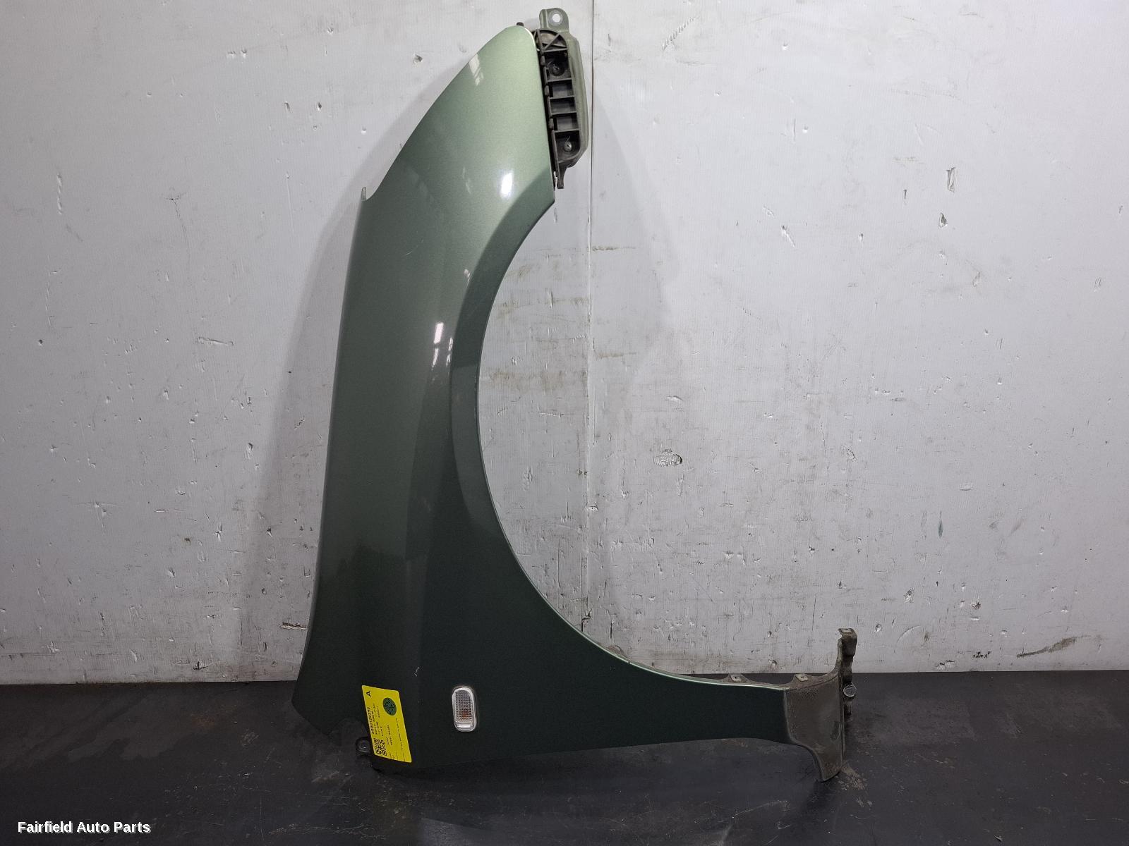 2003-2005 Honda Civic Right Guard
