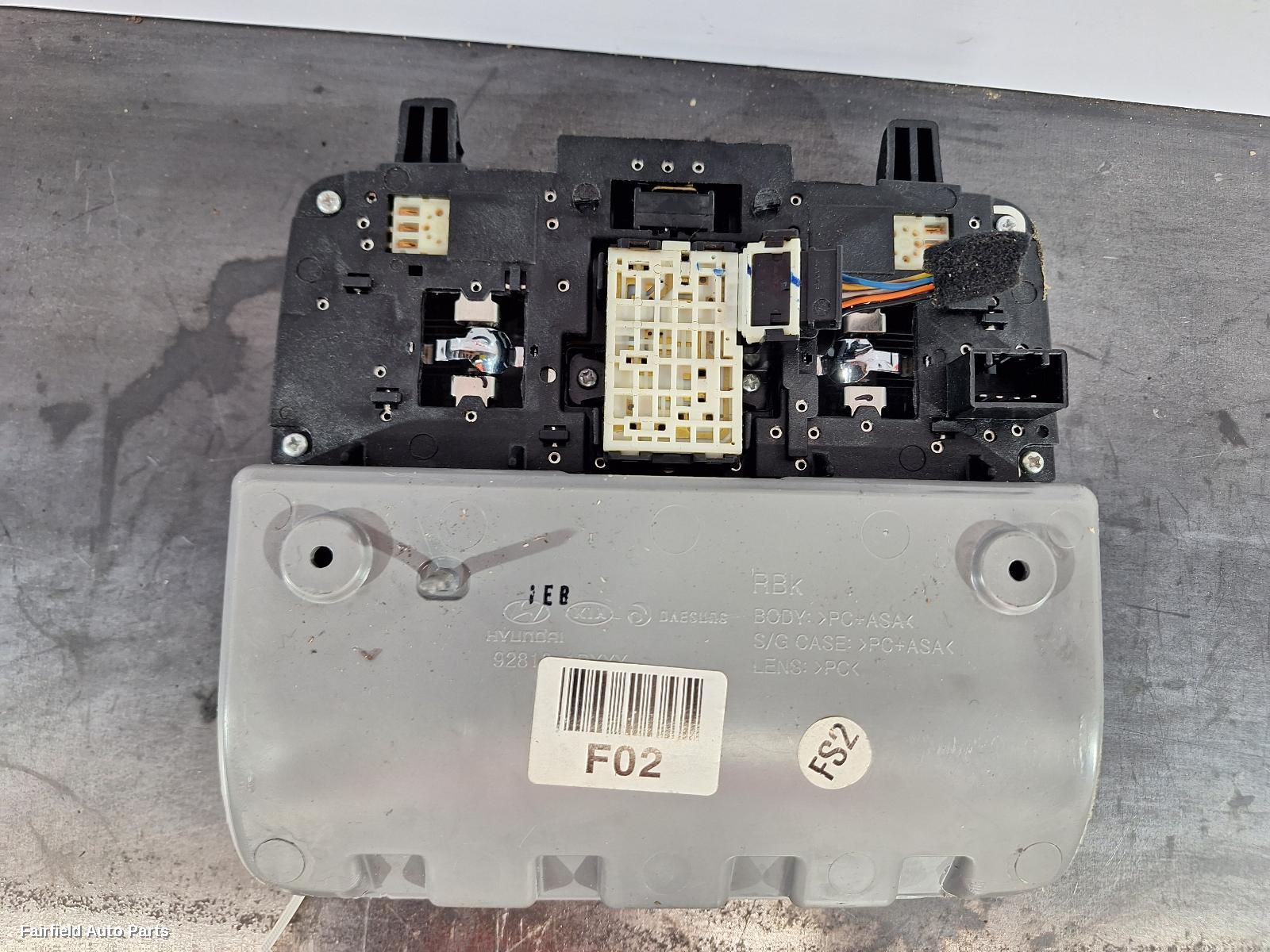 2011-2018 Hyundai Veloster Courtesy Light
