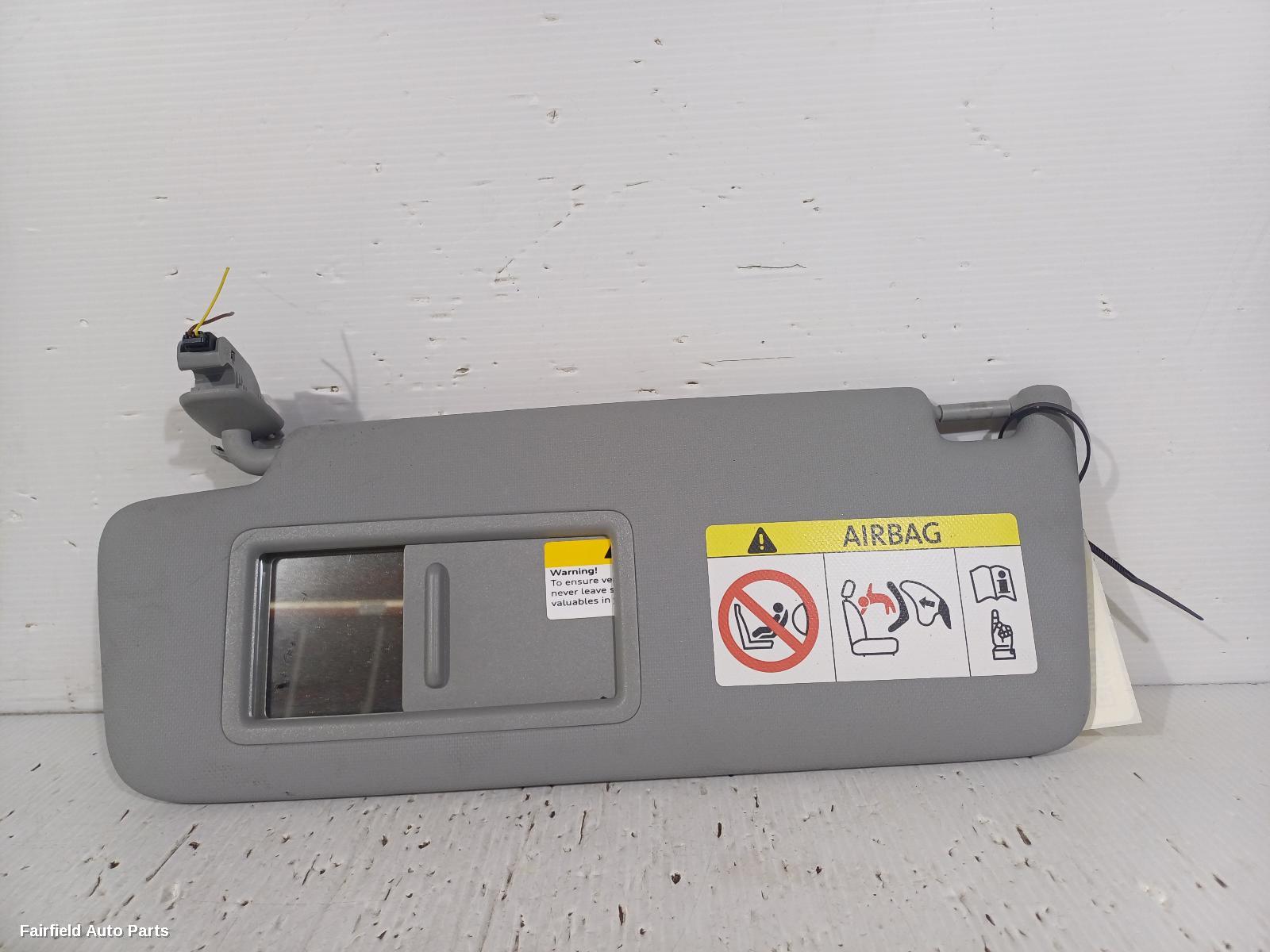 2017-2025 Audi Q5 Sunvisor