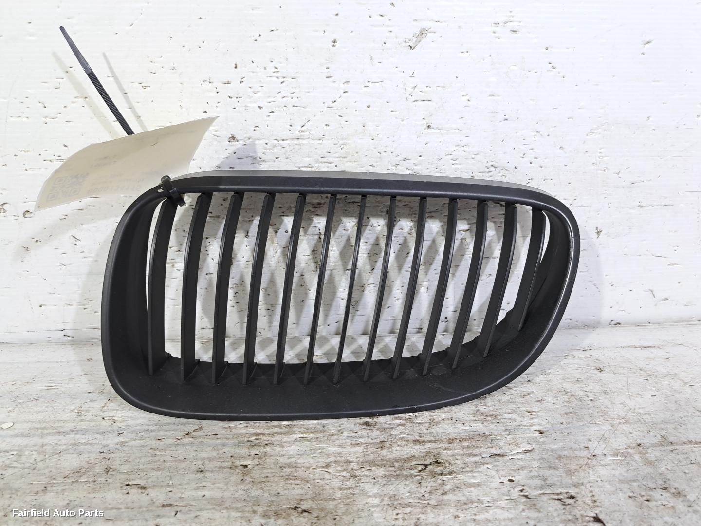 2006-2010 Bmw 3 Series Grille