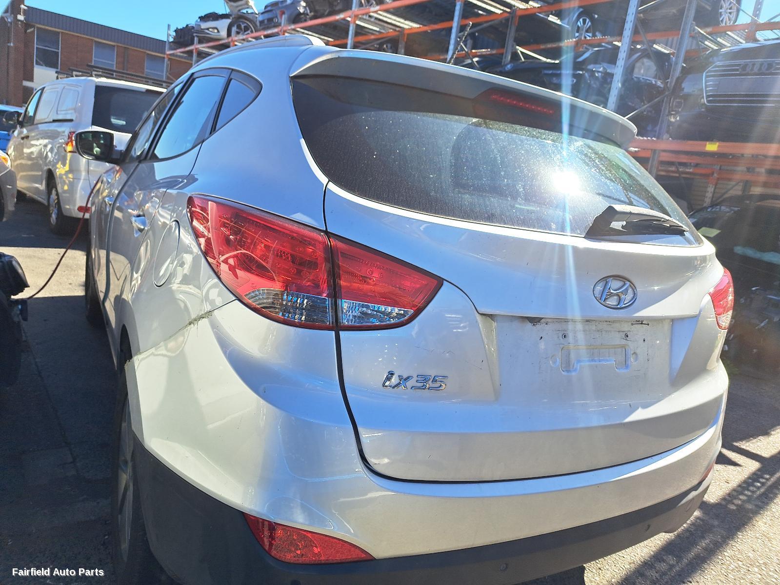 2013-2016 Hyundai Ix35 Right Headlamp
